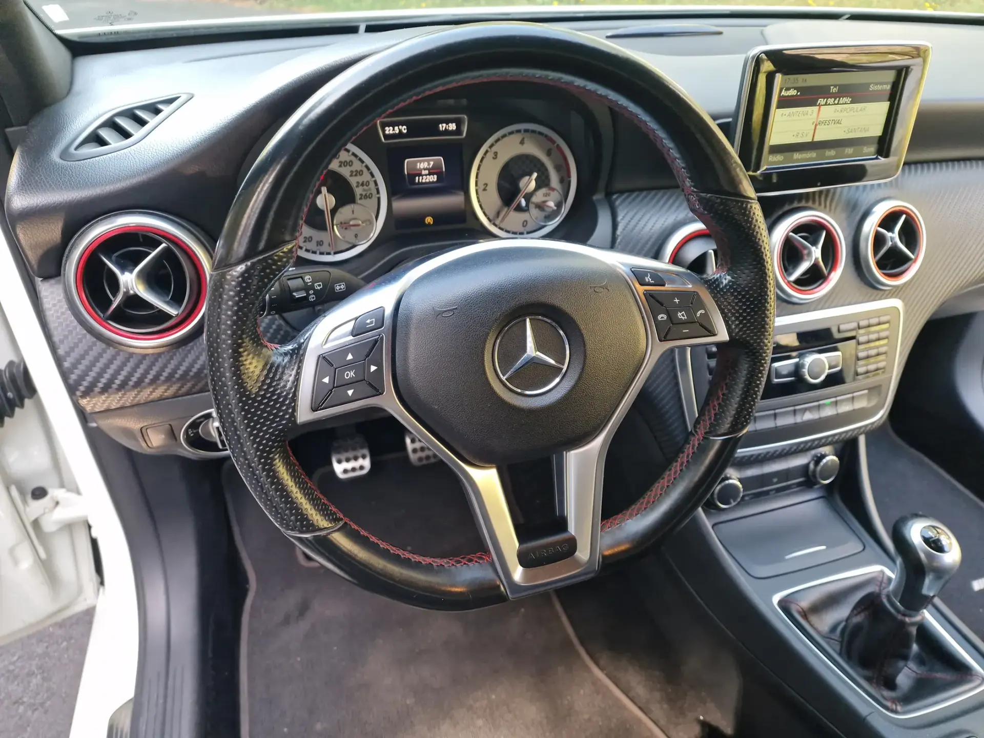 Mercedes-Benz A 180 d AMG Line 74