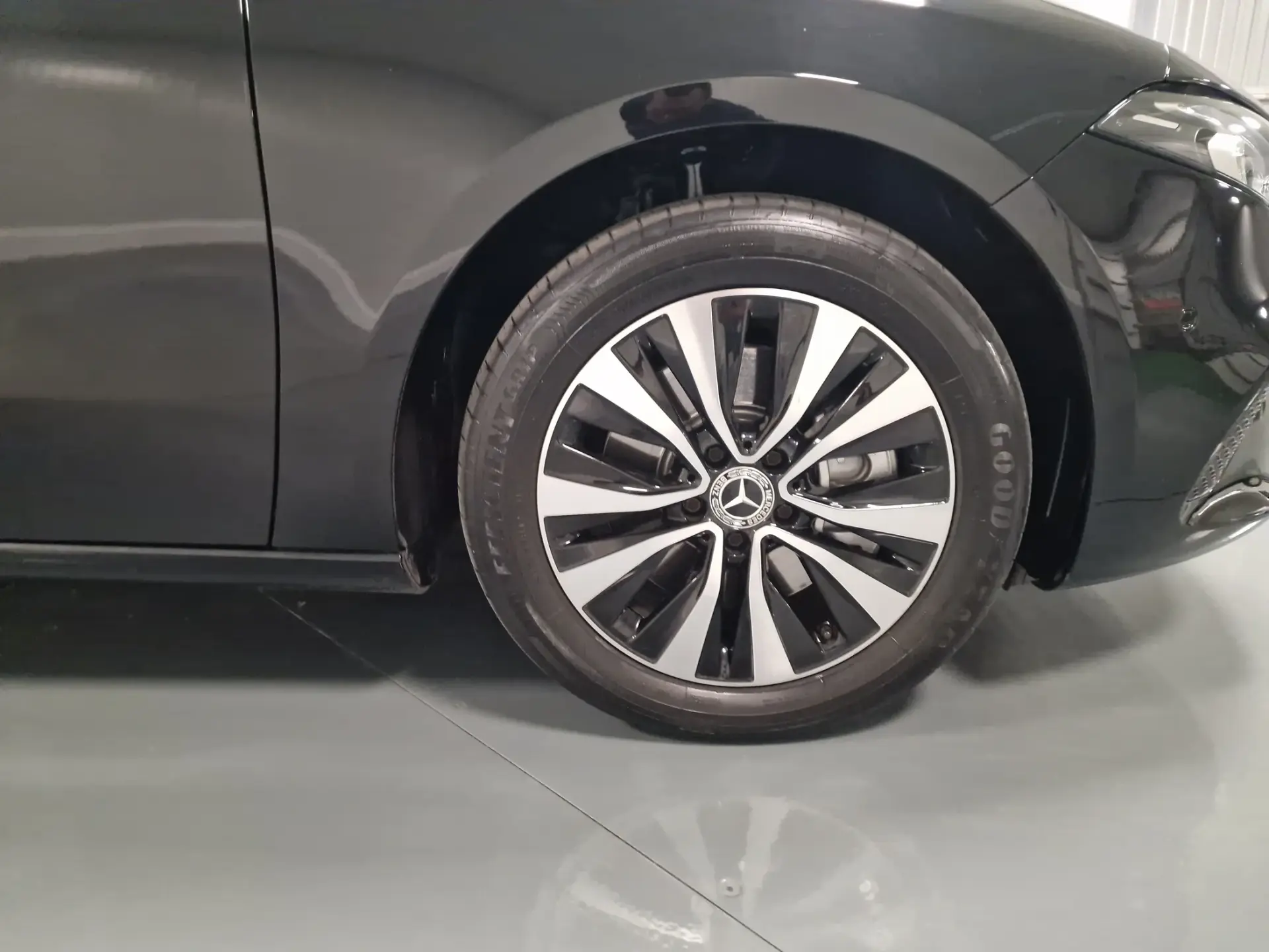 Mercedes-Benz A 250 E STYLE PLUS Hibrido Plug-In 4