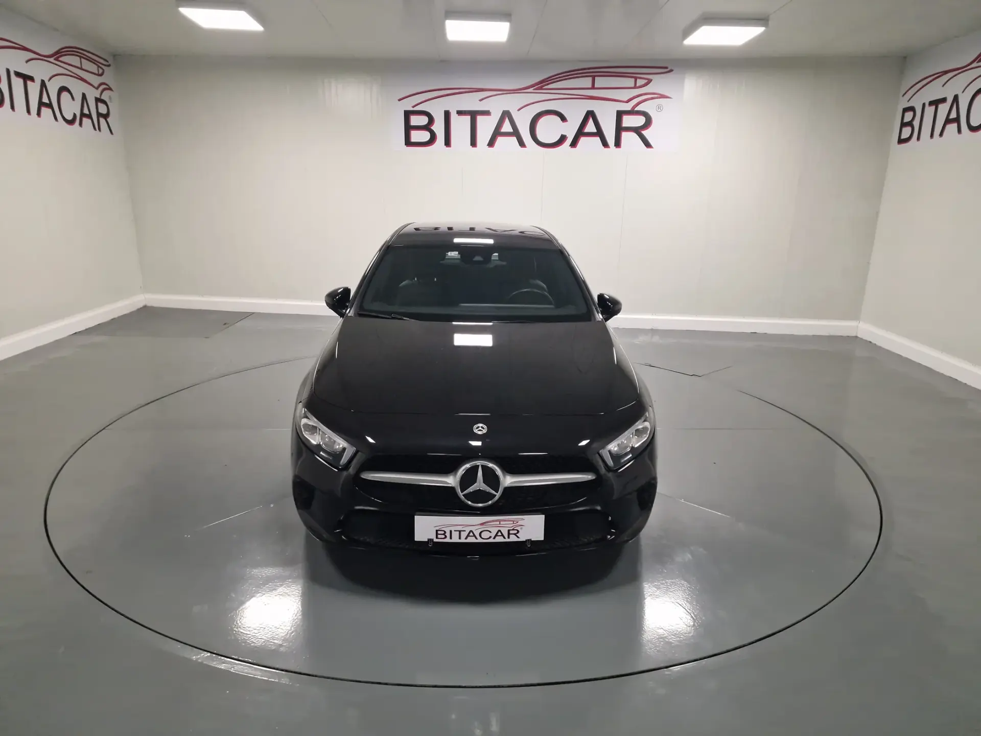 Mercedes-Benz A 250 E STYLE PLUS Hibrido Plug-In 9