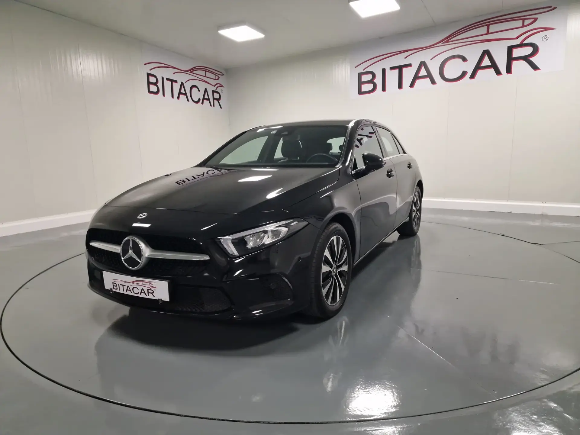 Mercedes-Benz A 250 E STYLE PLUS Hibrido Plug-In 18