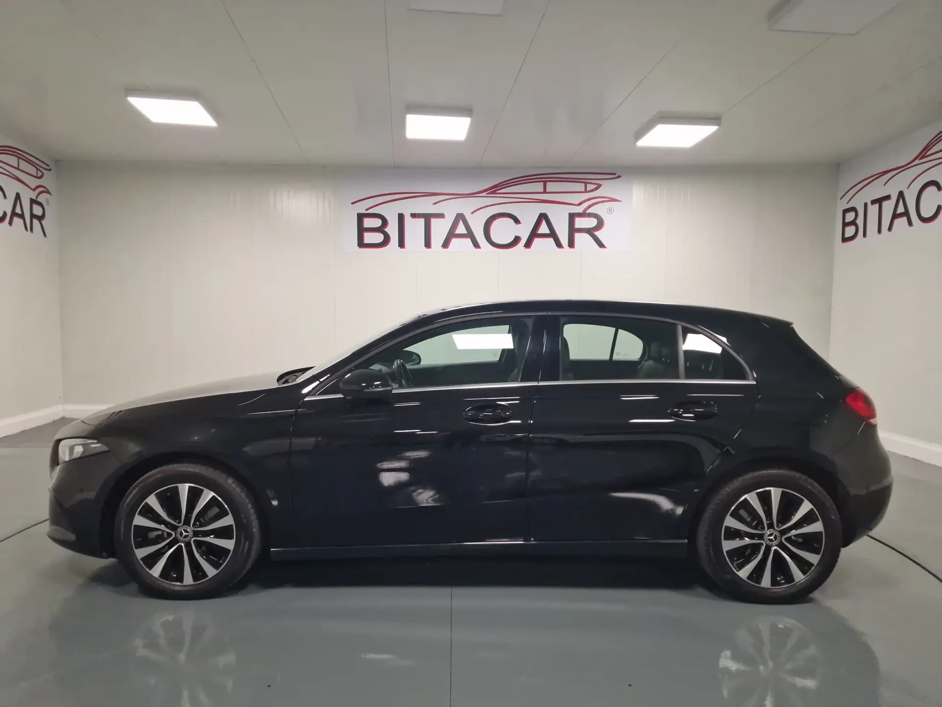 Mercedes-Benz A 250 E STYLE PLUS Hibrido Plug-In 21