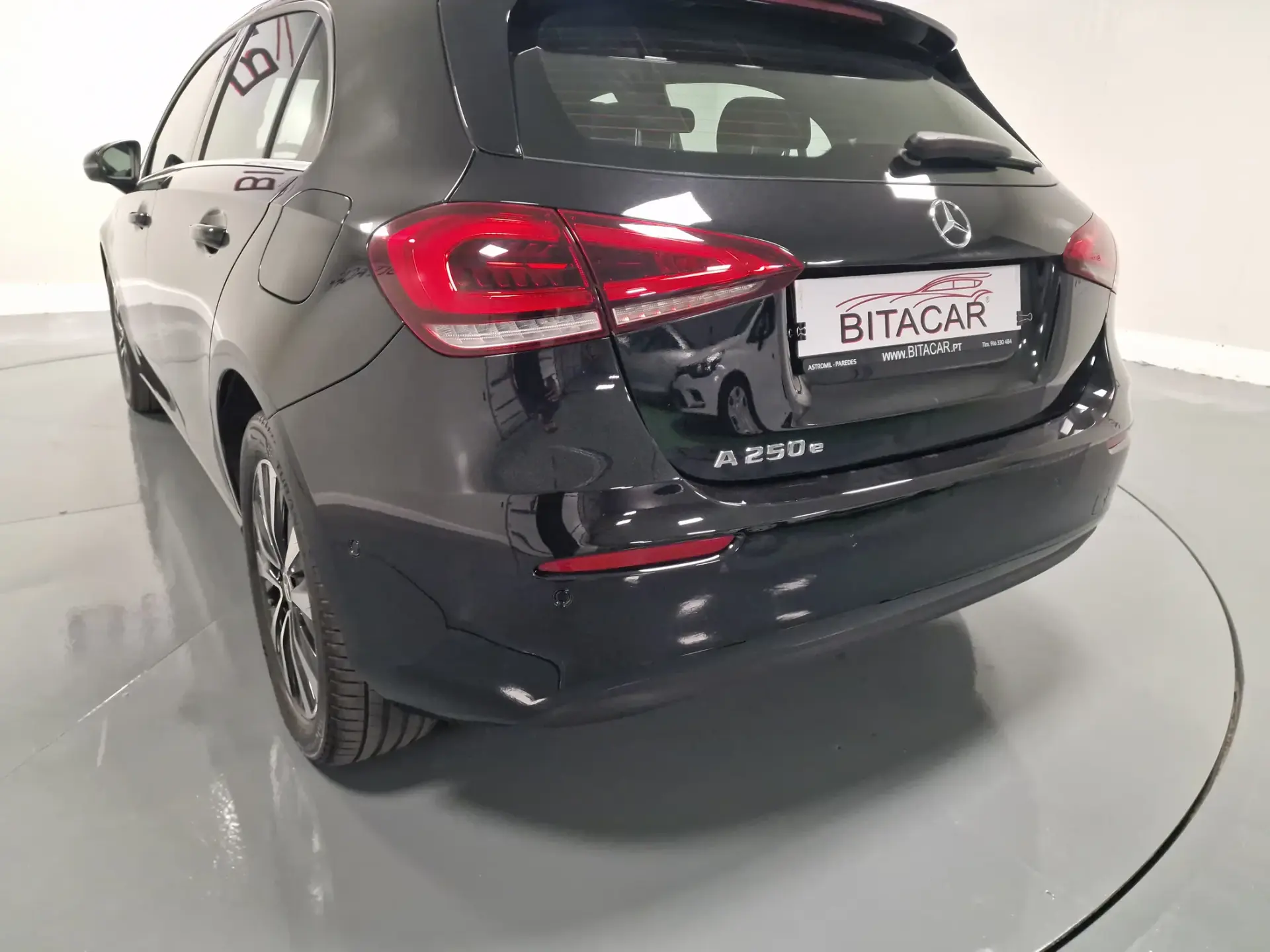 Mercedes-Benz A 250 E STYLE PLUS Hibrido Plug-In 24