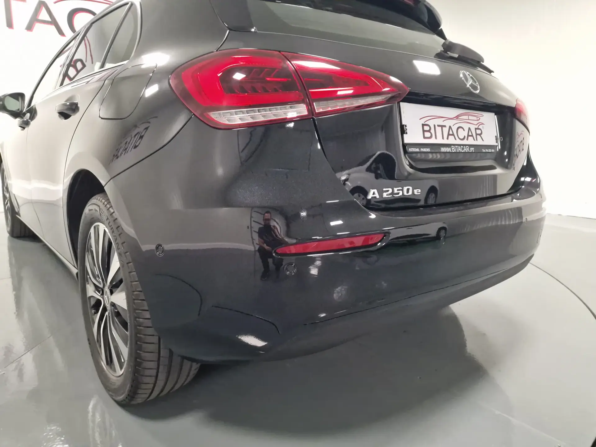 Mercedes-Benz A 250 E STYLE PLUS Hibrido Plug-In 25
