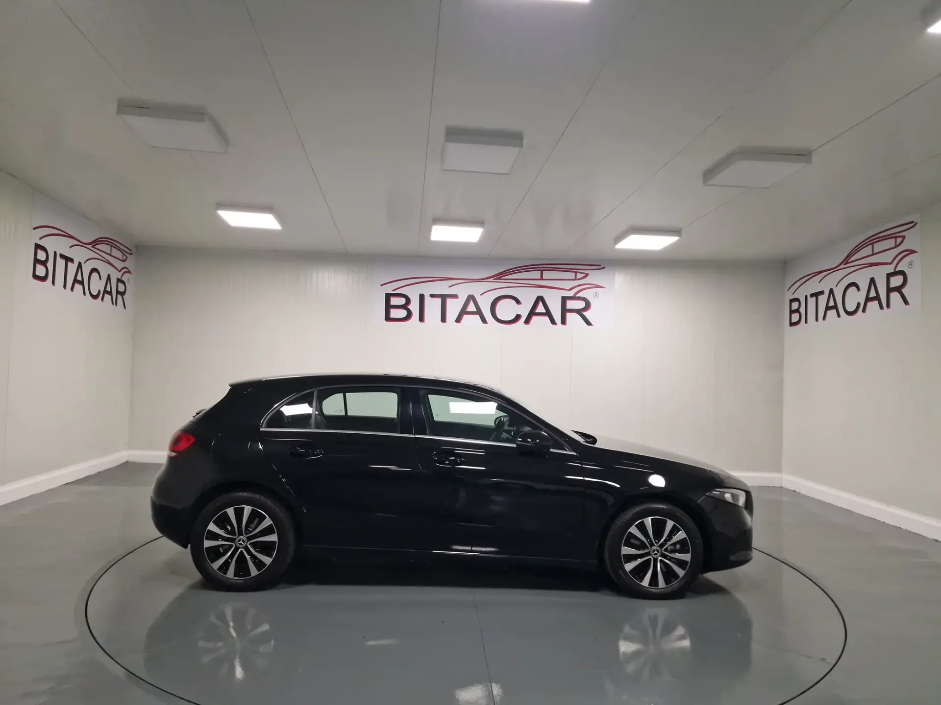 Mercedes-Benz A 250 E STYLE PLUS Hibrido Plug-In 45