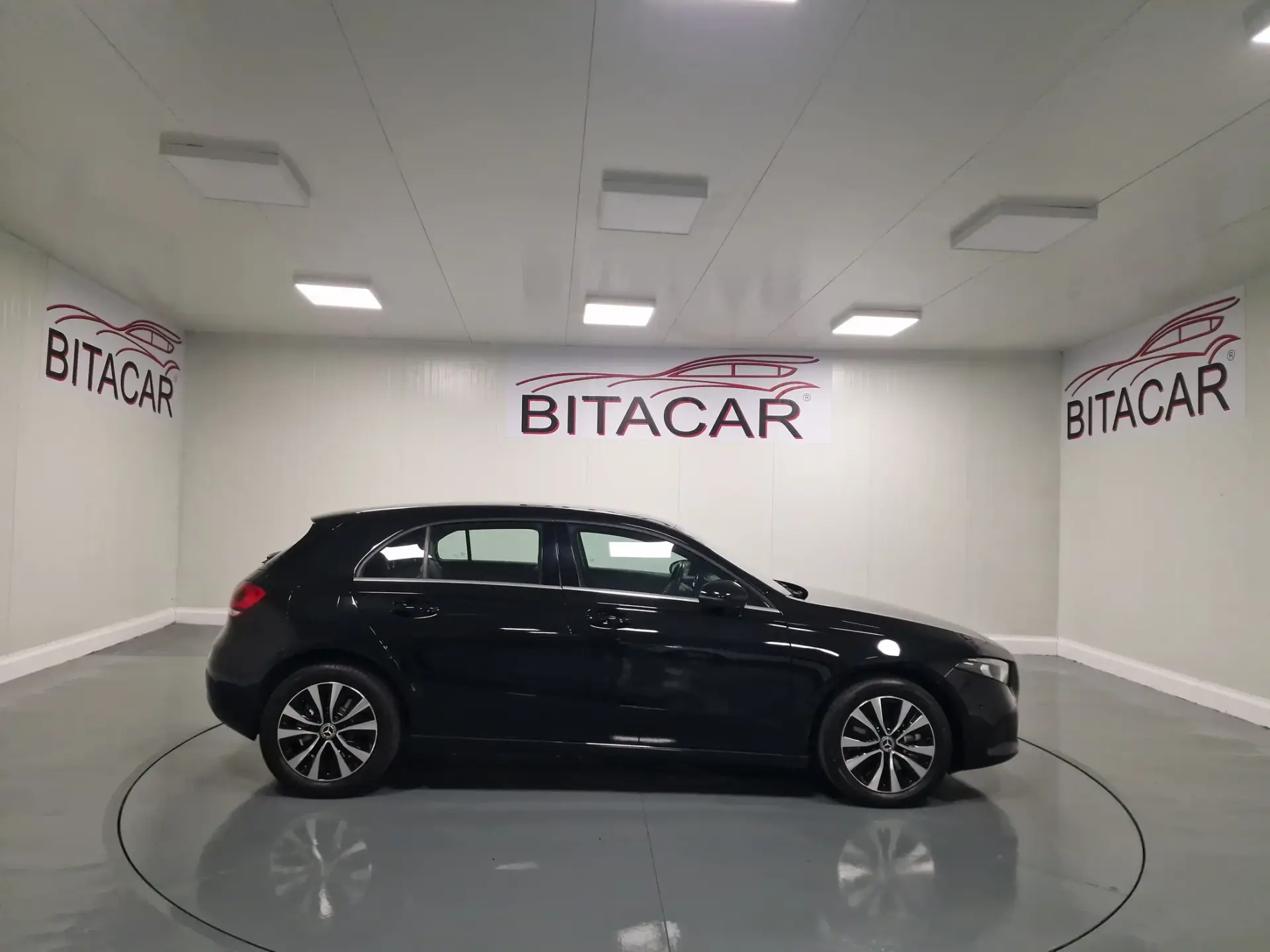 Mercedes-Benz A 250 E STYLE PLUS Hibrido Plug-In 46