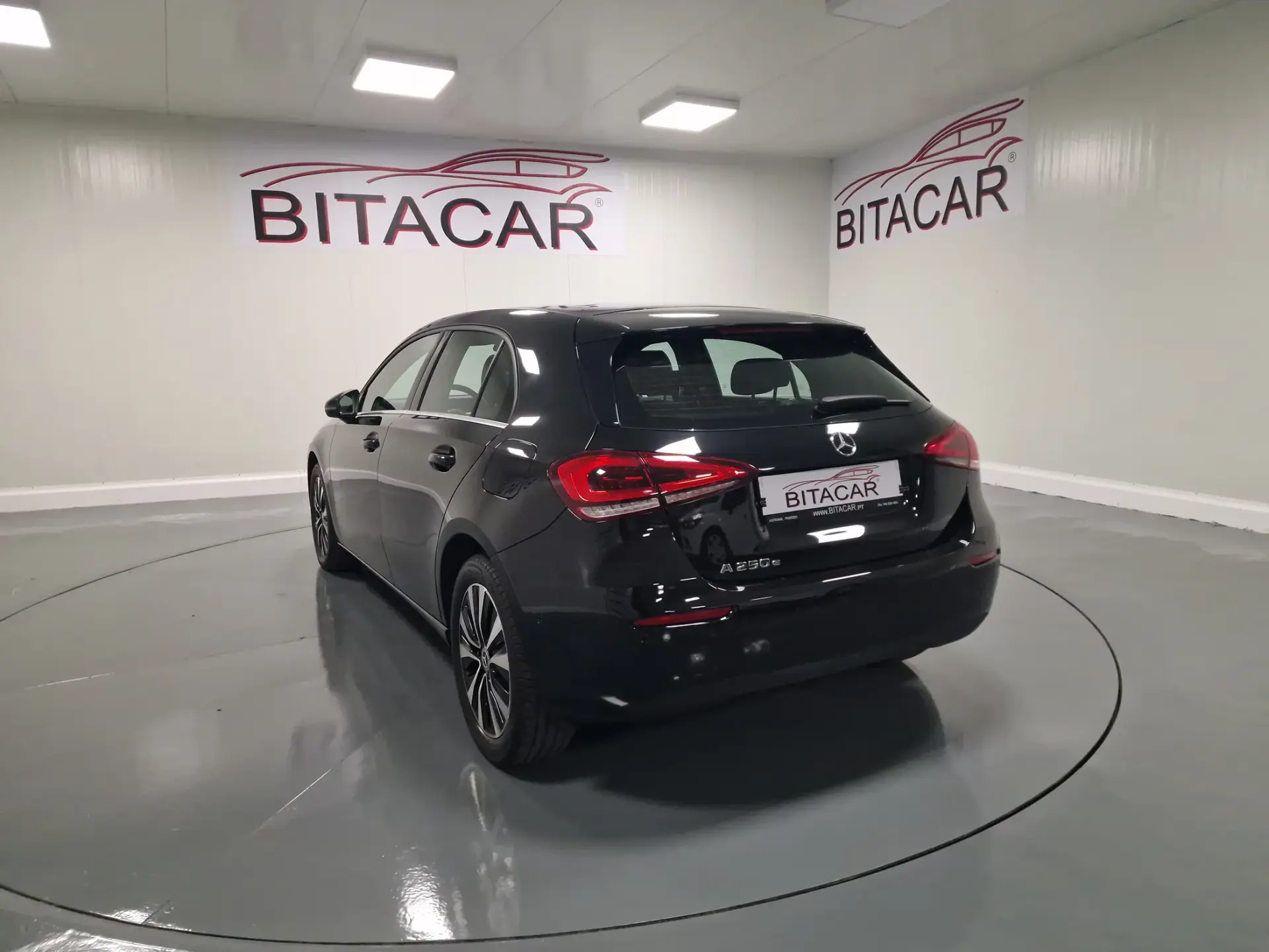 Mercedes-Benz A 250 E STYLE PLUS Hibrido Plug-In 48