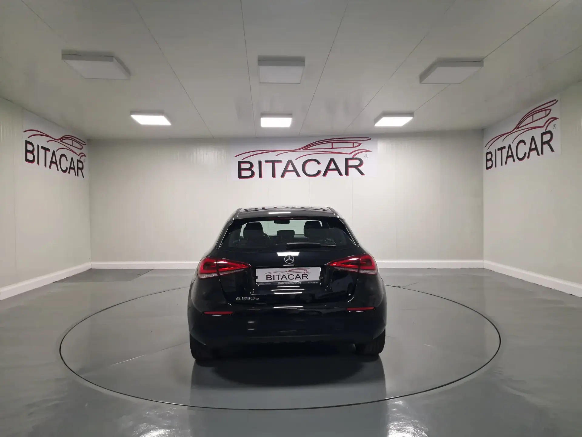 Mercedes-Benz A 250 E STYLE PLUS Hibrido Plug-In 49