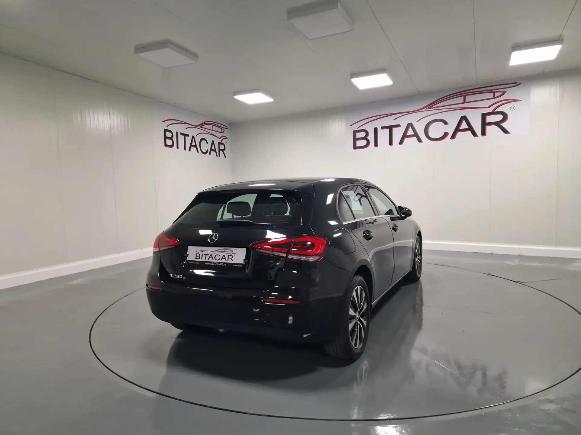 Mercedes-Benz A 250 E STYLE PLUS Hibrido Plug-In 50