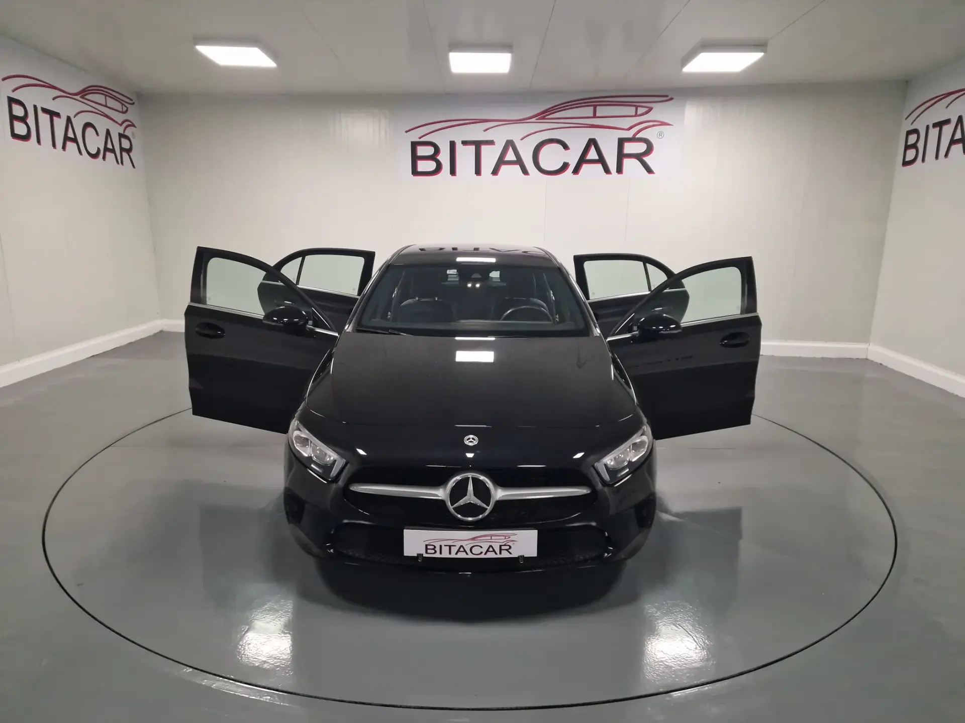 Mercedes-Benz A 250 E STYLE PLUS Hibrido Plug-In 55