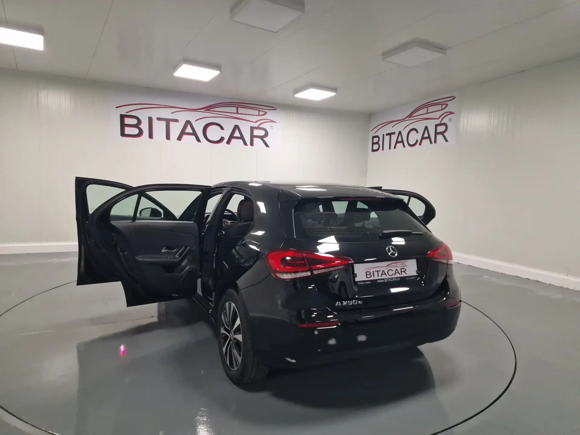 Mercedes-Benz A 250 E STYLE PLUS Hibrido Plug-In 59