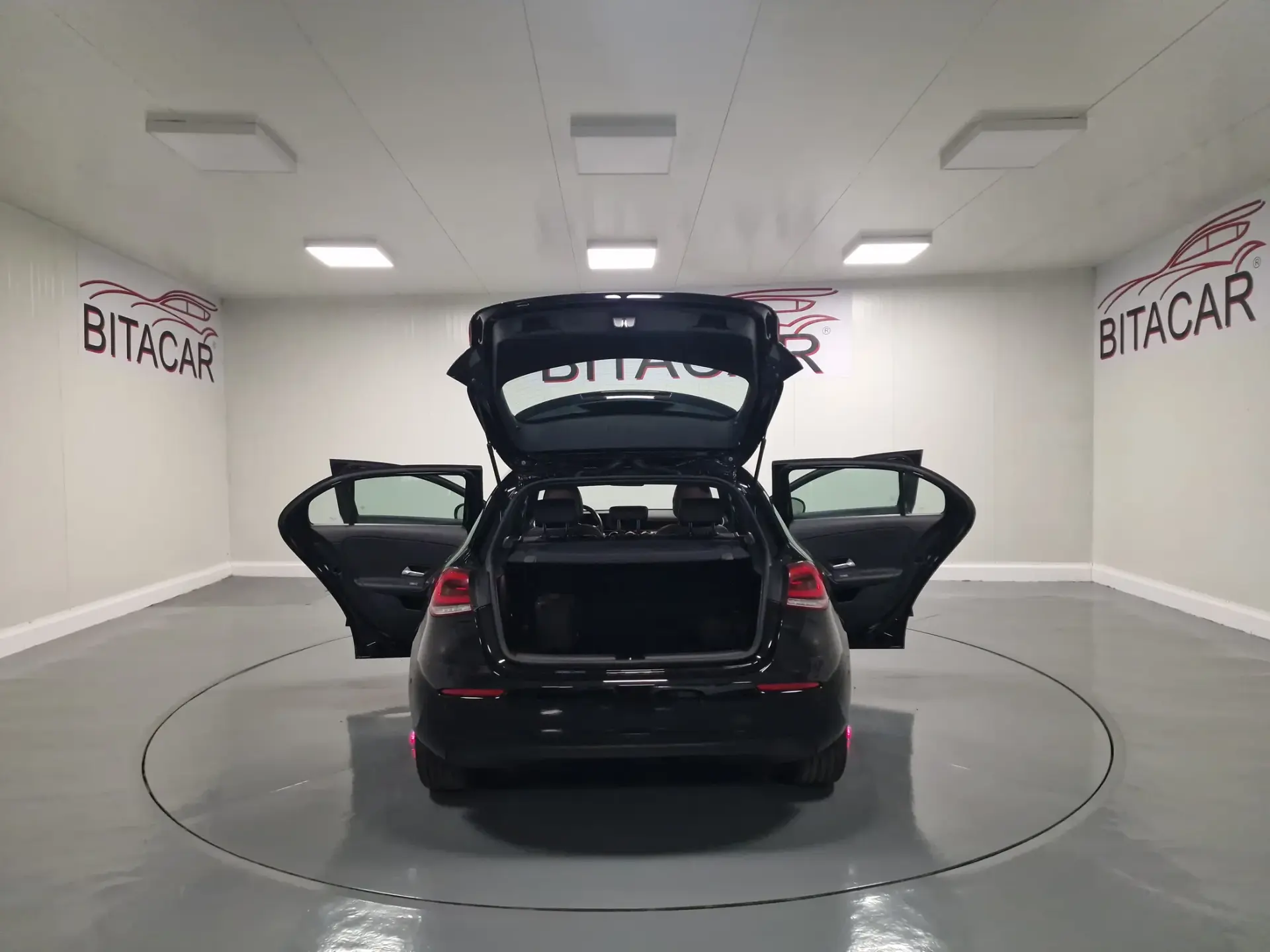 Mercedes-Benz A 250 E STYLE PLUS Hibrido Plug-In 65