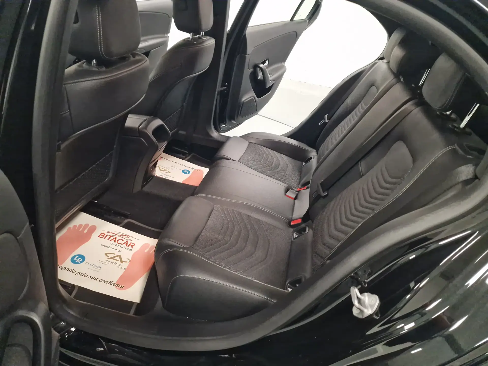 Mercedes-Benz A 250 E STYLE PLUS Hibrido Plug-In 84