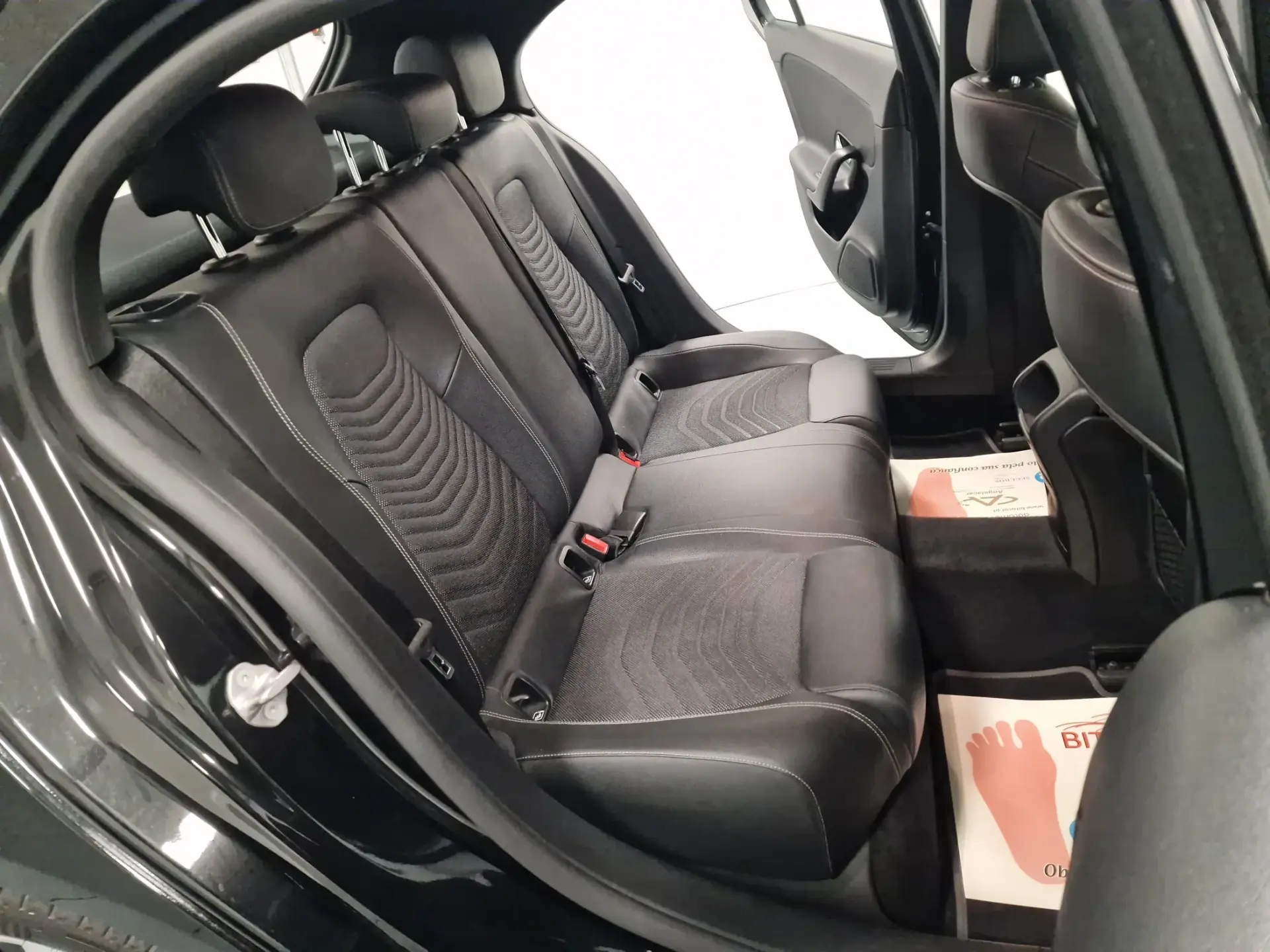 Mercedes-Benz A 250 E STYLE PLUS Hibrido Plug-In 88