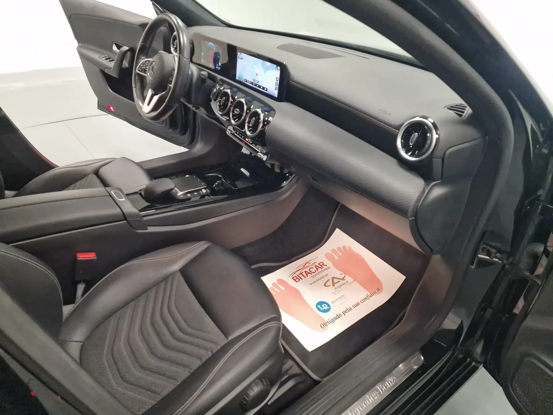 Mercedes-Benz A 250 E STYLE PLUS Hibrido Plug-In 97