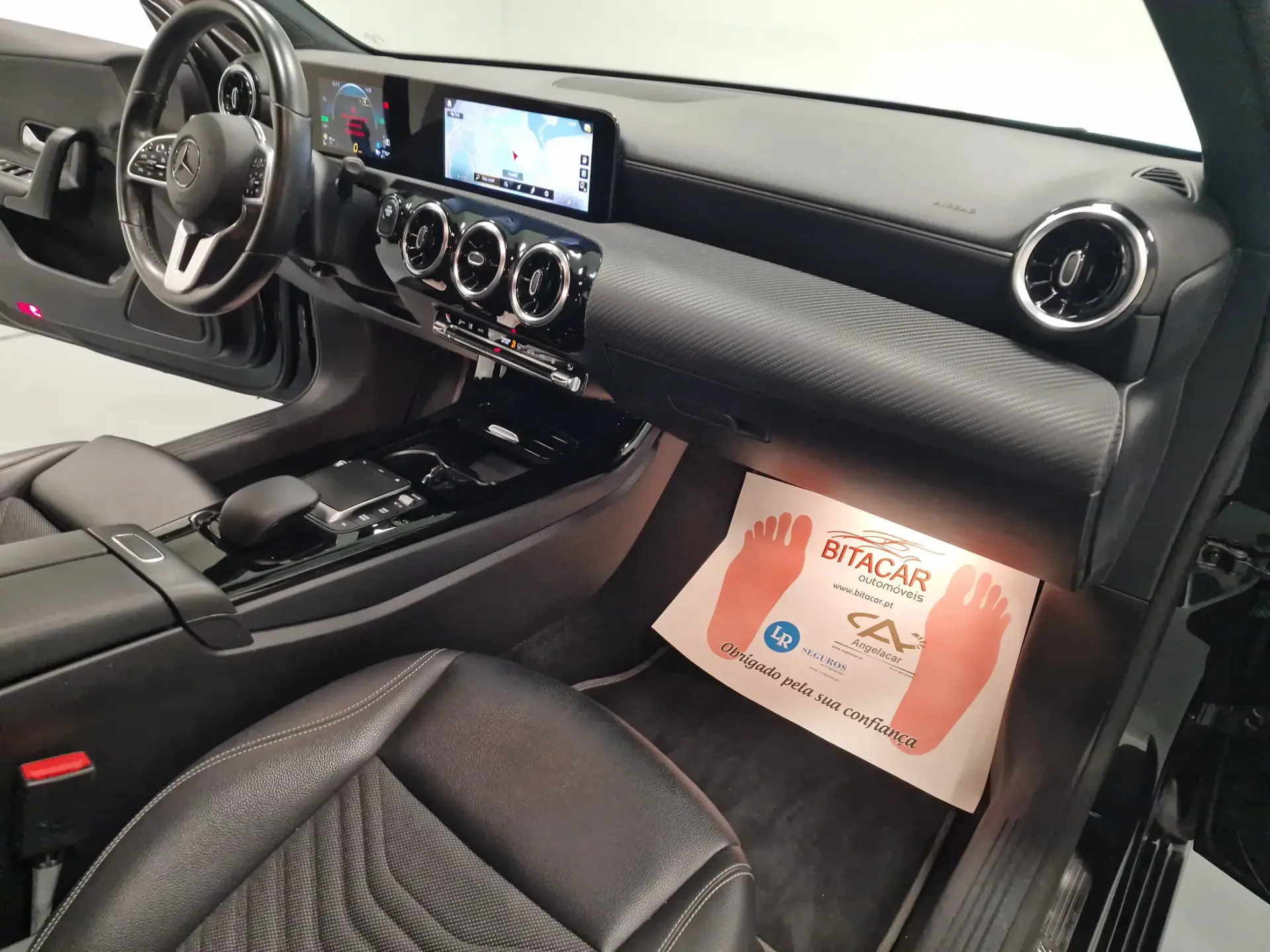 Mercedes-Benz A 250 E STYLE PLUS Hibrido Plug-In 98