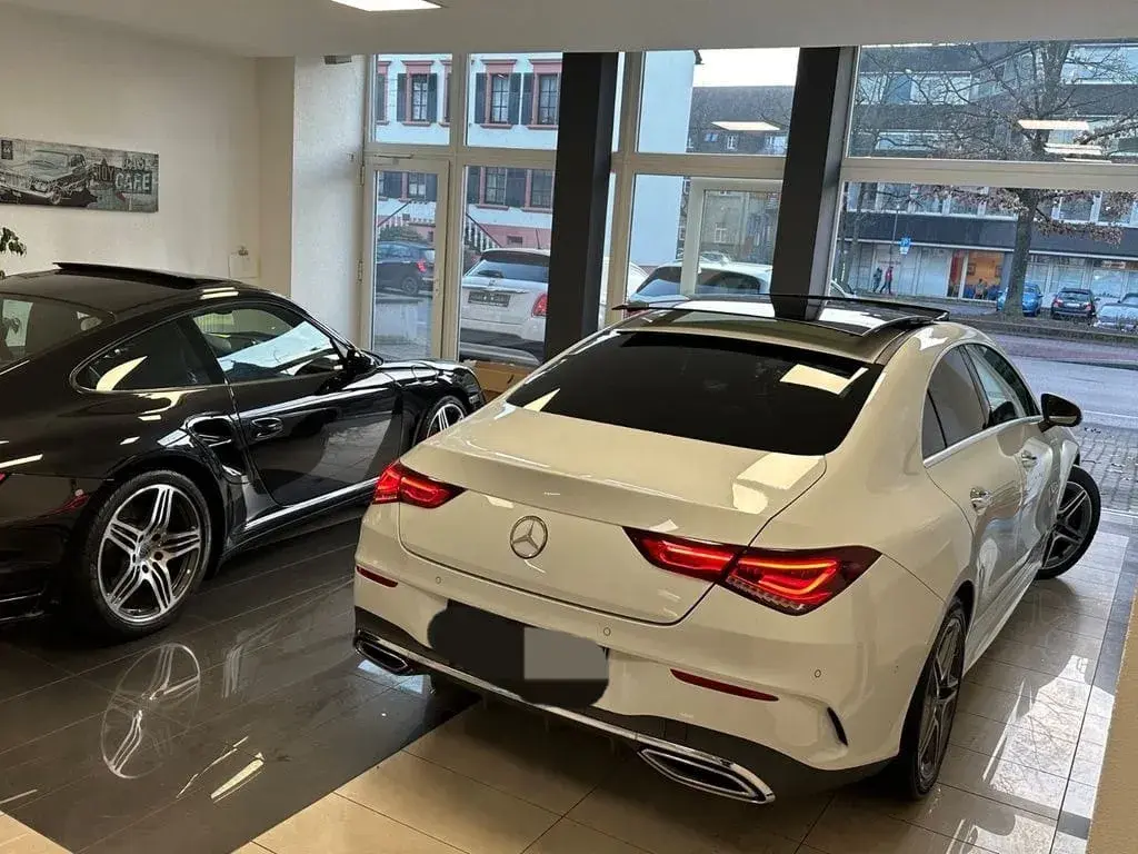 Mercedes-Benz CLA 220 d AMG Line Aut. 3