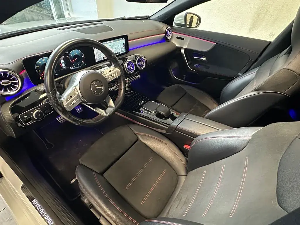 Mercedes-Benz CLA 220 d AMG Line Aut. 9