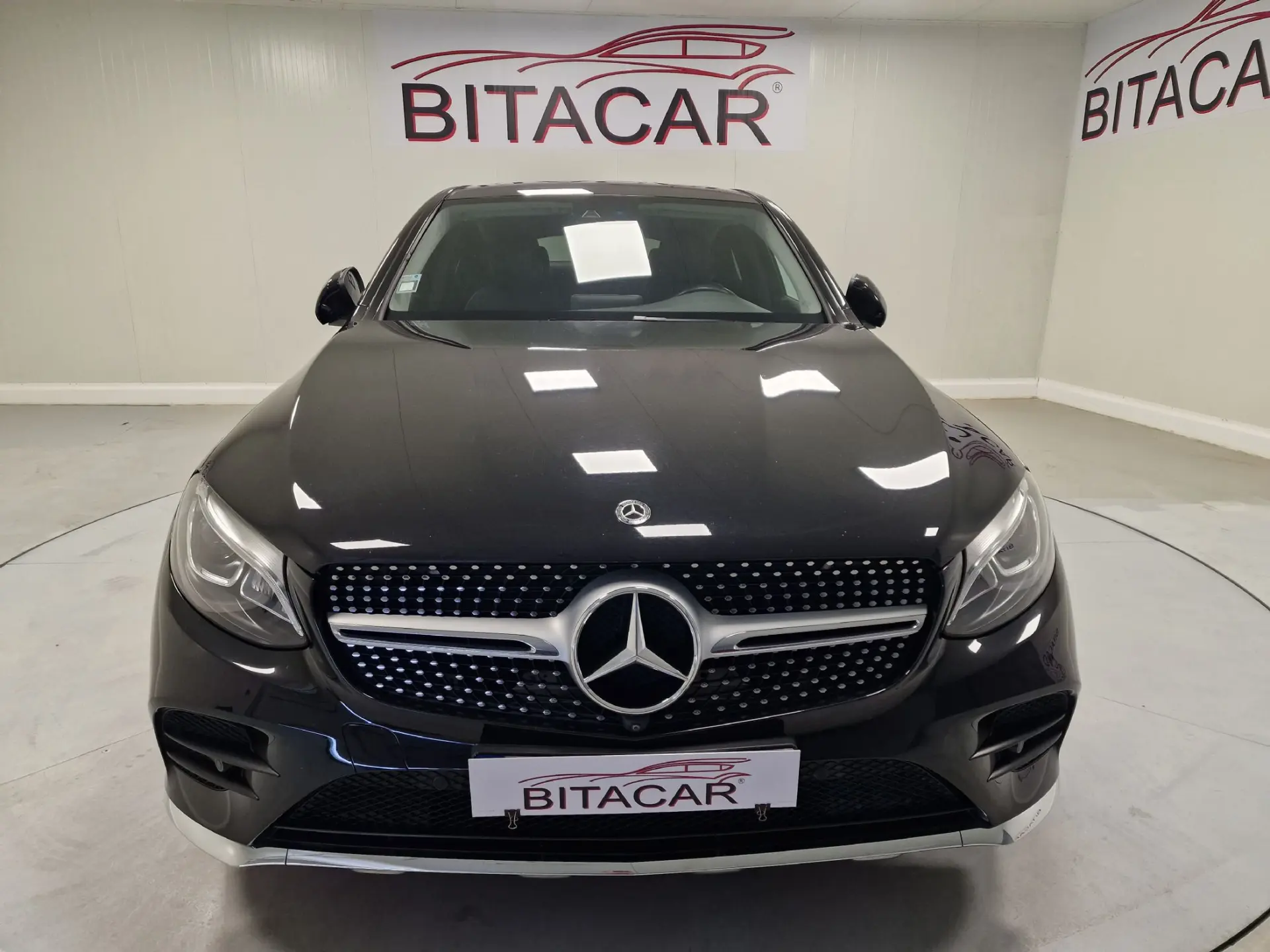 Mercedes-Benz GLC 250 COUPE AMG LINE 4-MATIC AUT. 6