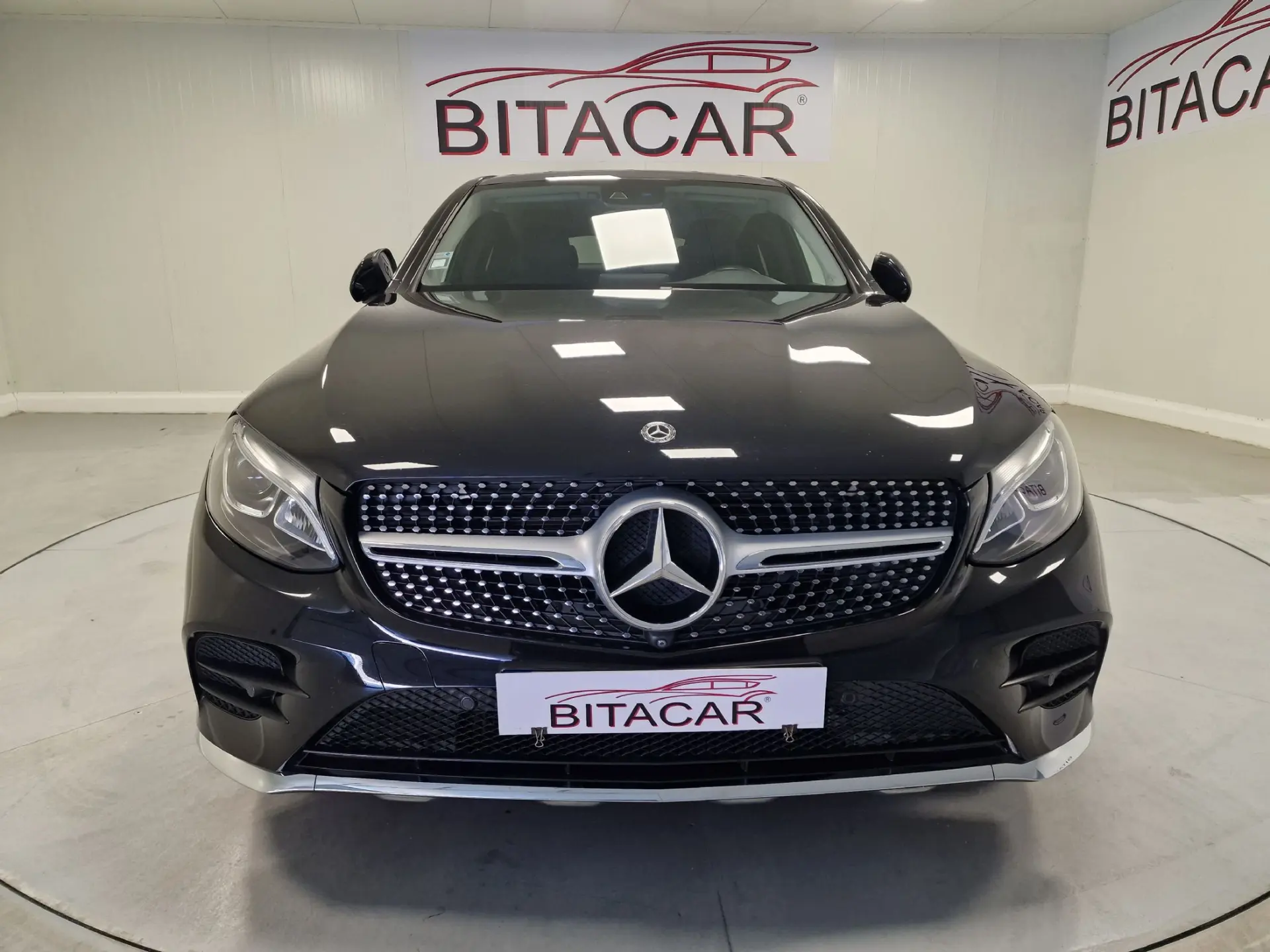 Mercedes-Benz GLC 250 COUPE AMG LINE 4-MATIC AUT. 7
