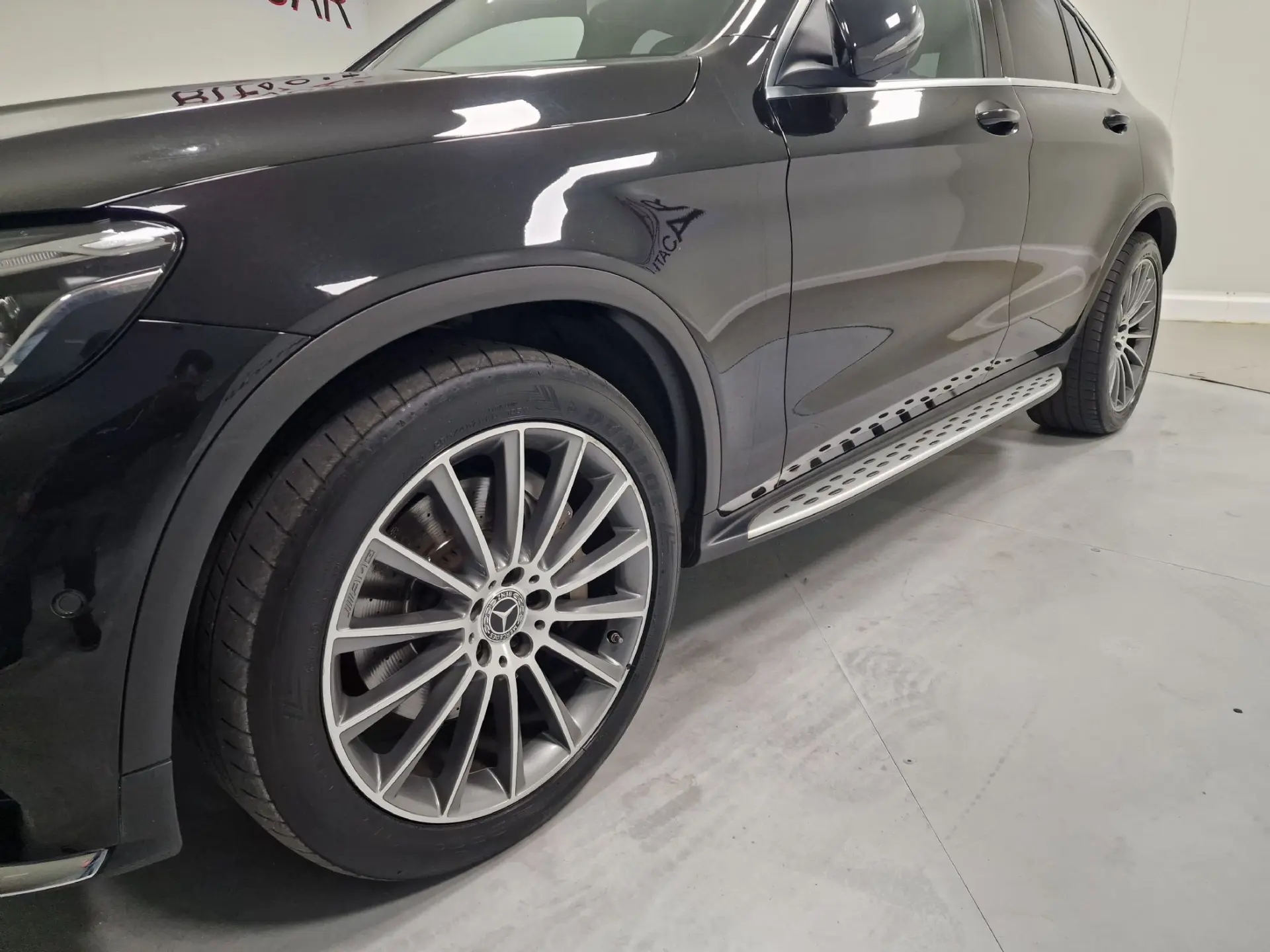 Mercedes-Benz GLC 250 COUPE AMG LINE 4-MATIC AUT. 10