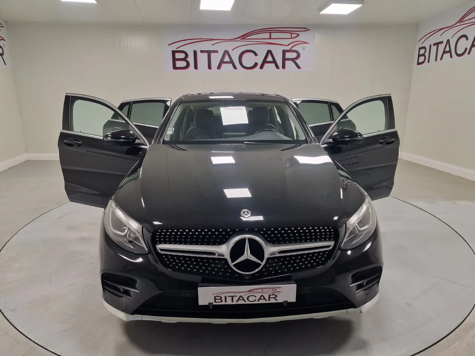 Mercedes-Benz GLC 250 COUPE AMG LINE 4-MATIC AUT. 14