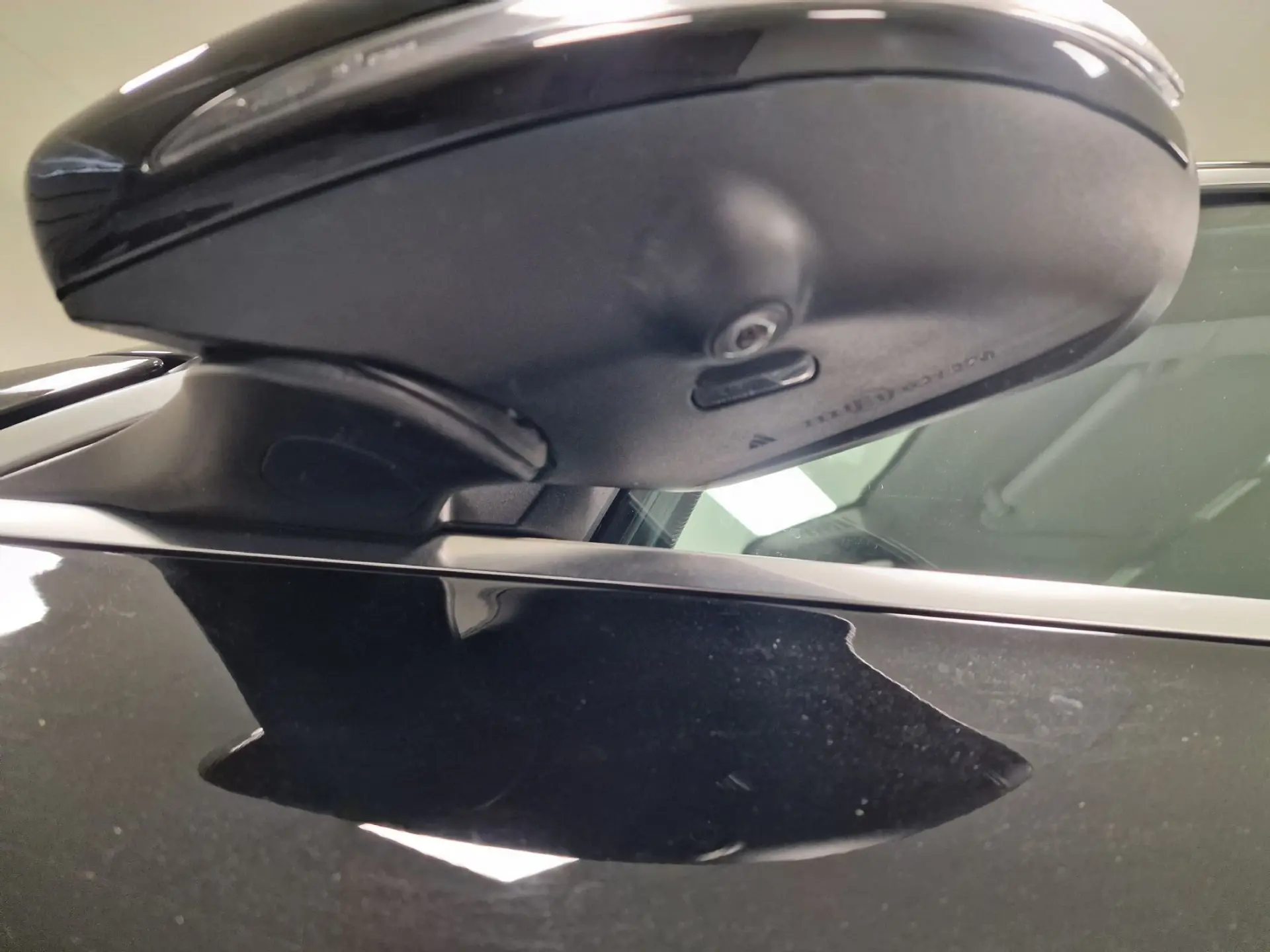 Mercedes-Benz GLC 250 COUPE AMG LINE 4-MATIC AUT. 17