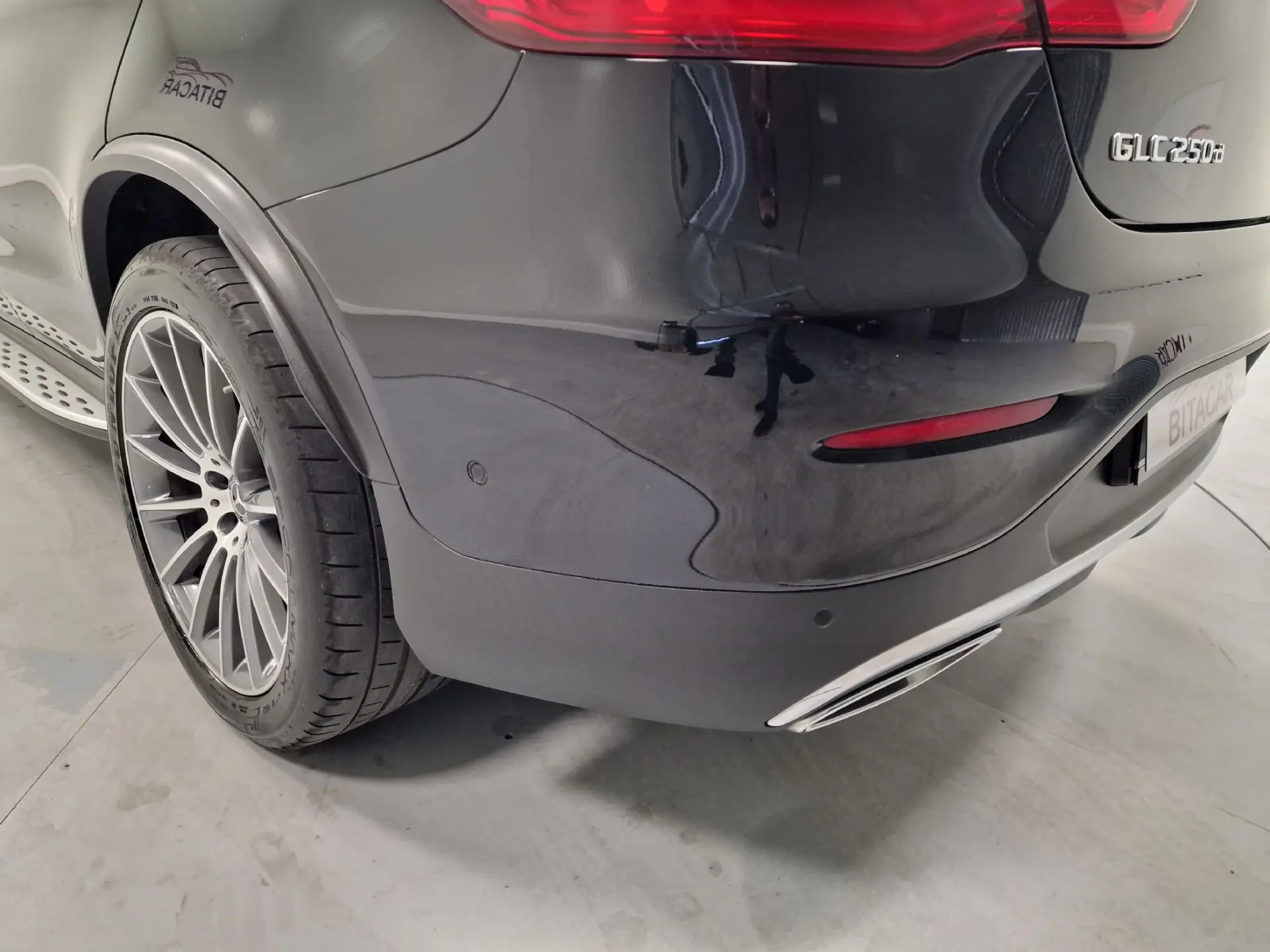 Mercedes-Benz GLC 250 COUPE AMG LINE 4-MATIC AUT. 21