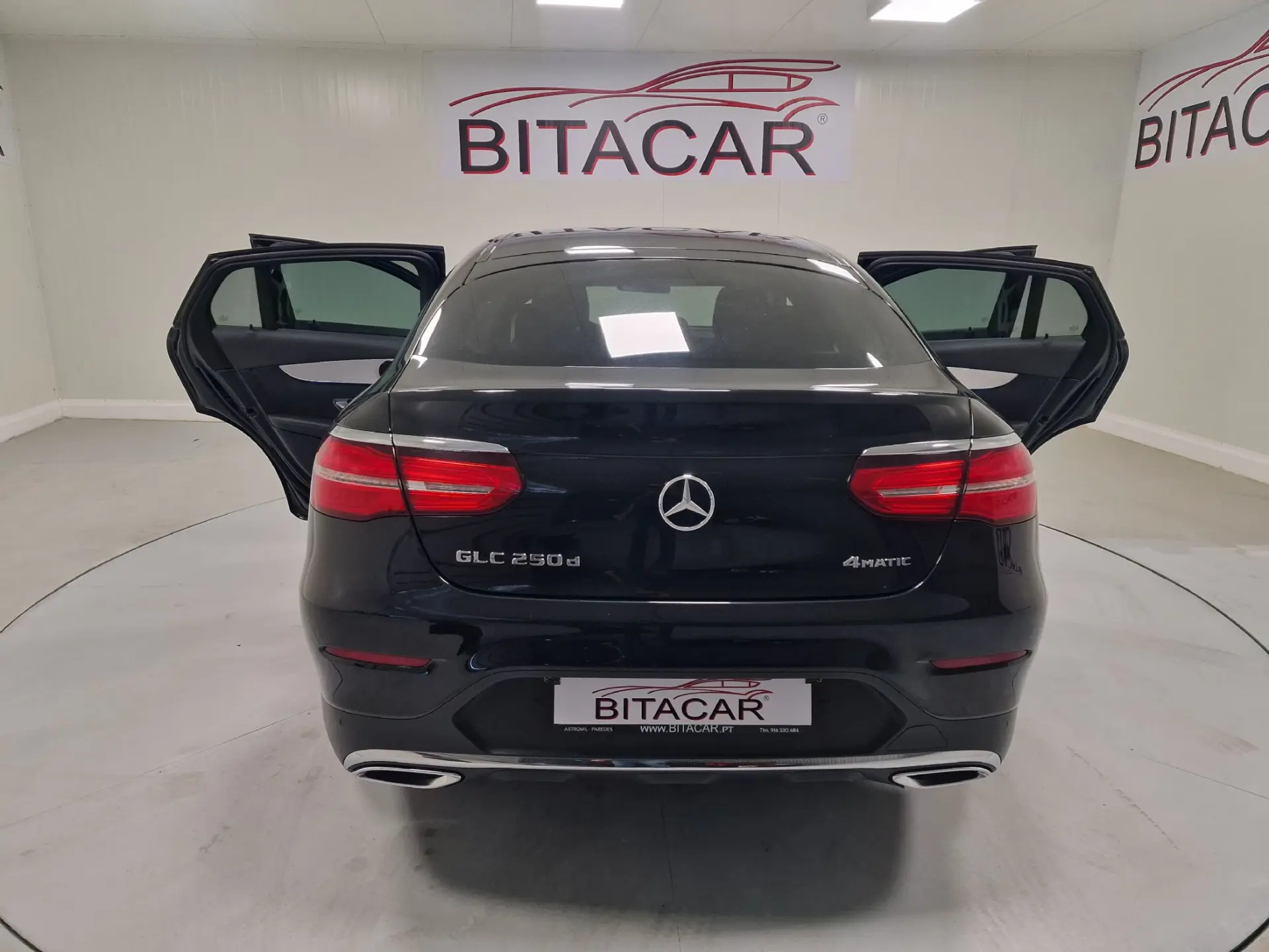 Mercedes-Benz GLC 250 COUPE AMG LINE 4-MATIC AUT. 36