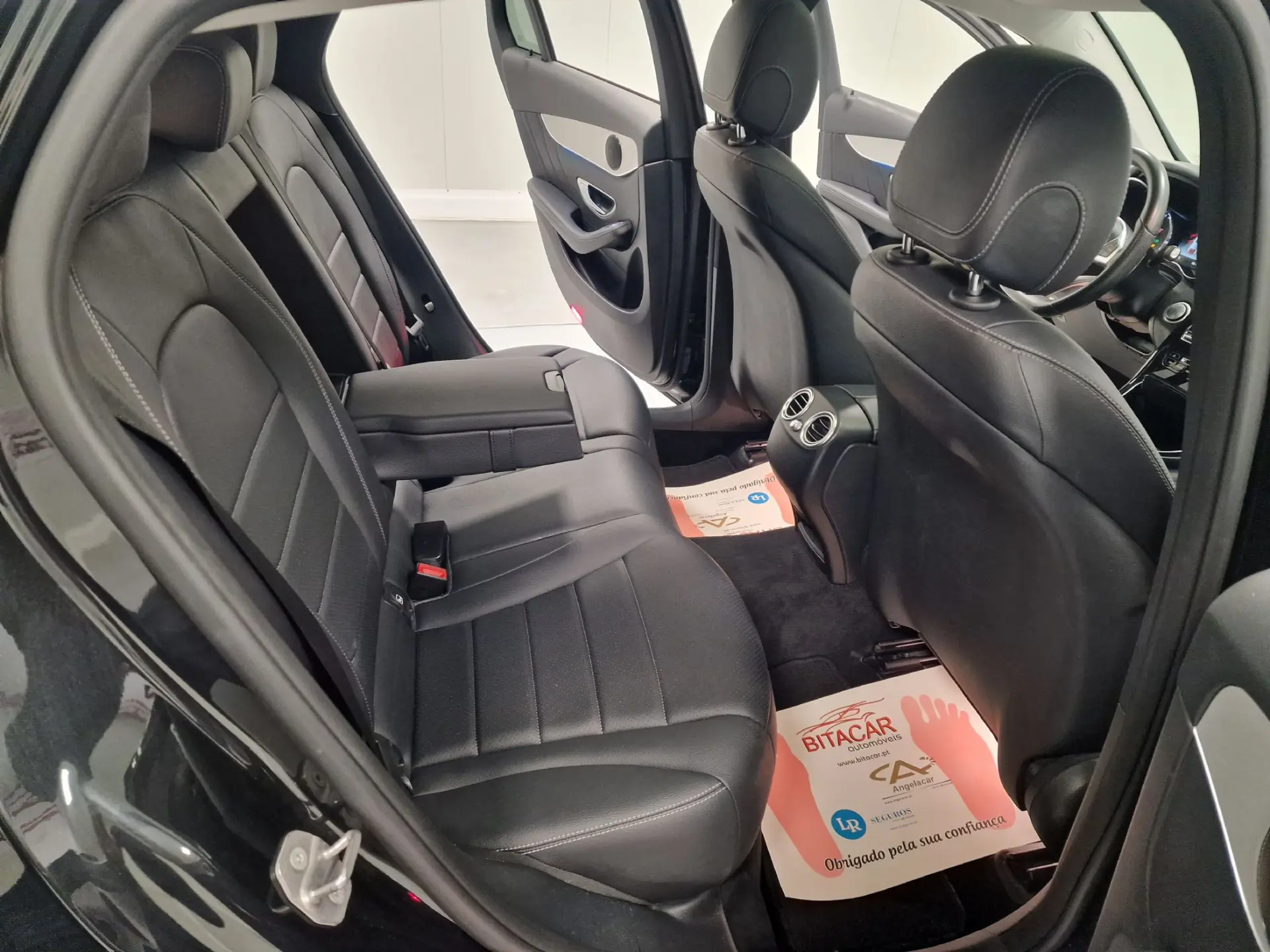 Mercedes-Benz GLC 250 COUPE AMG LINE 4-MATIC AUT. 55