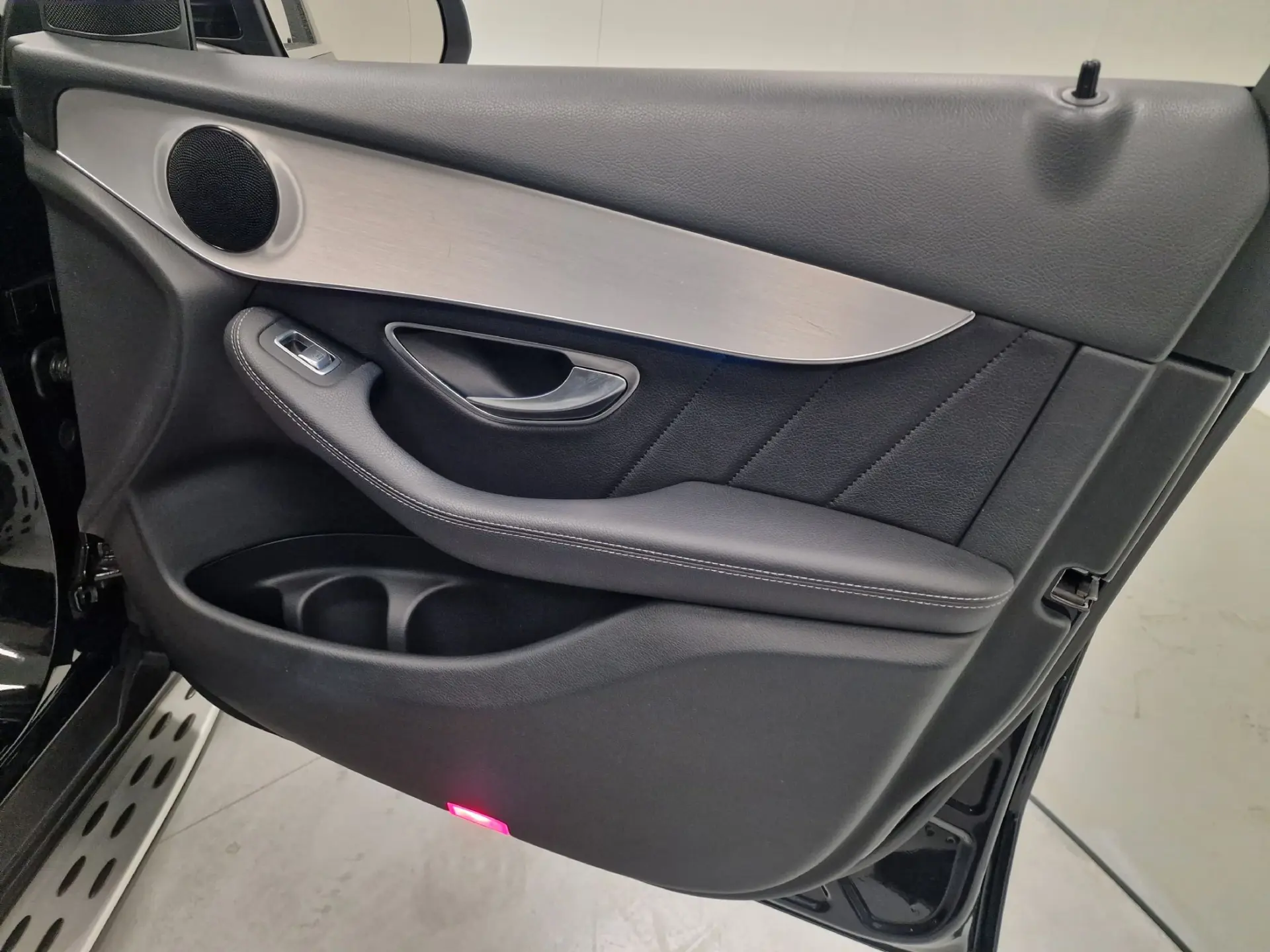 Mercedes-Benz GLC 250 COUPE AMG LINE 4-MATIC AUT. 58