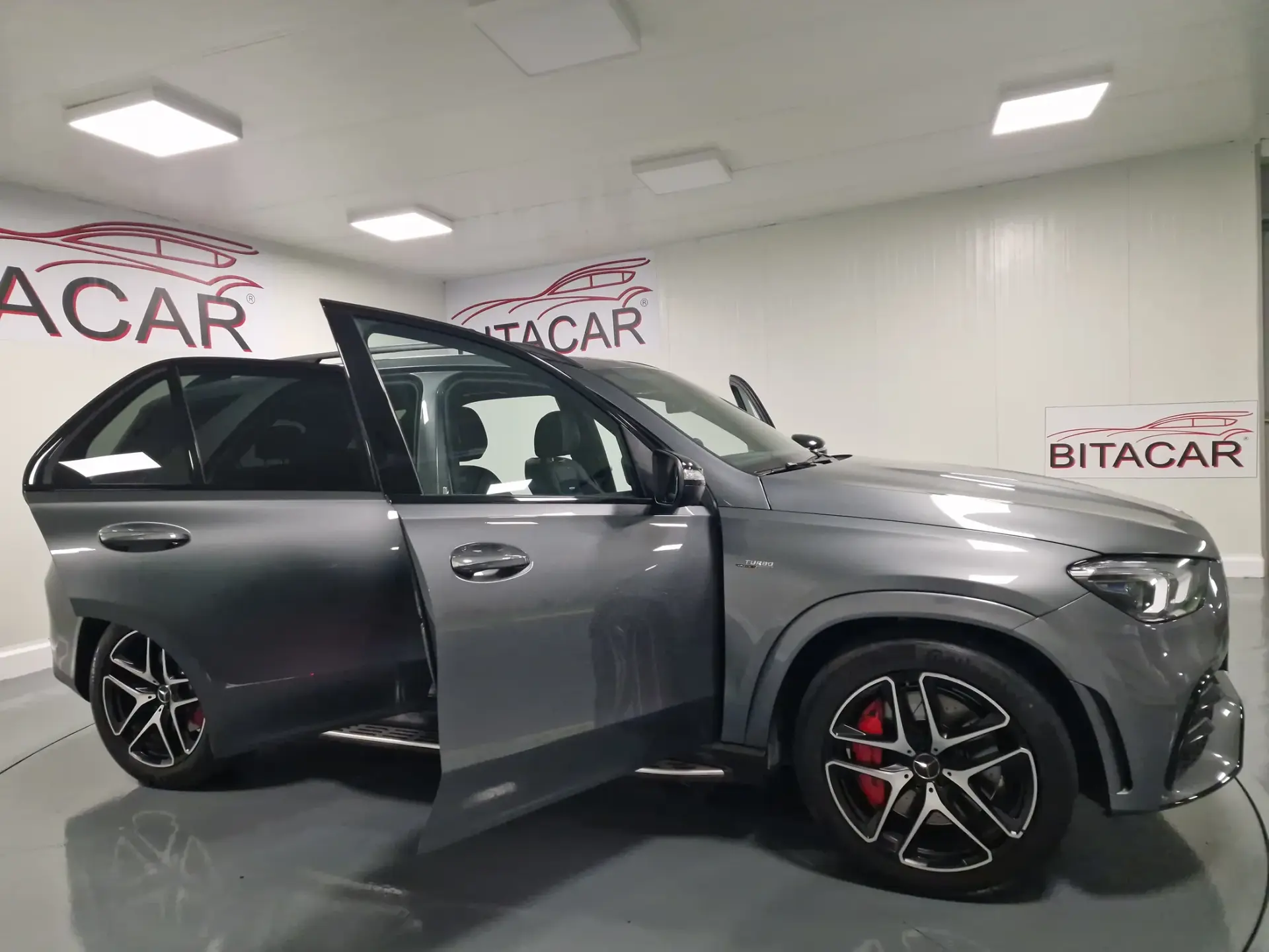 Mercedes-Benz GLE 53 AMG 4Matic+ 2