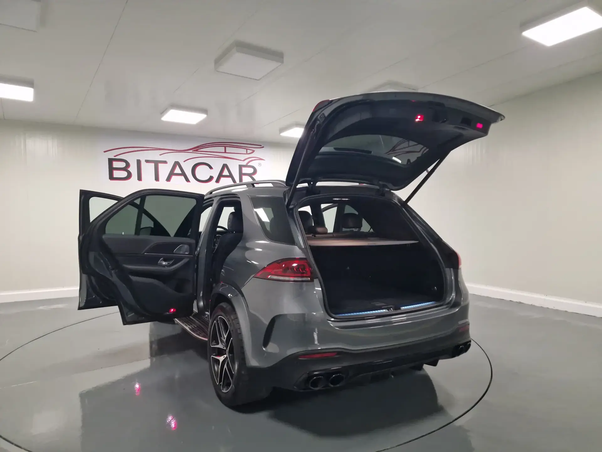 Mercedes-Benz GLE 53 AMG 4Matic+ 13