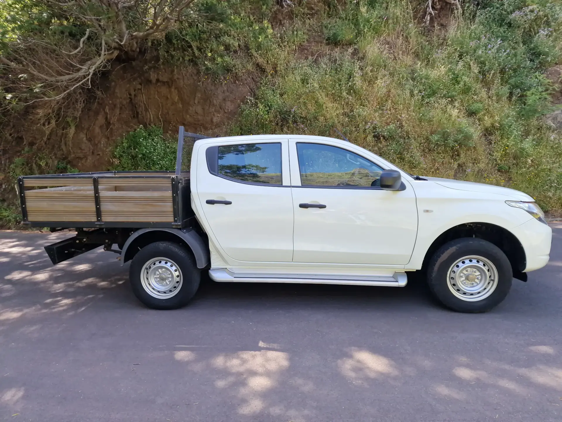 Mitsubishi L200 2.3 DI-D CD Invite 2WD 2
