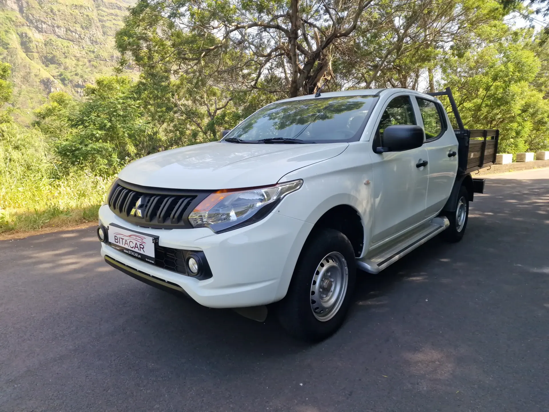 Mitsubishi L200 2.3 DI-D CD Invite 2WD 14