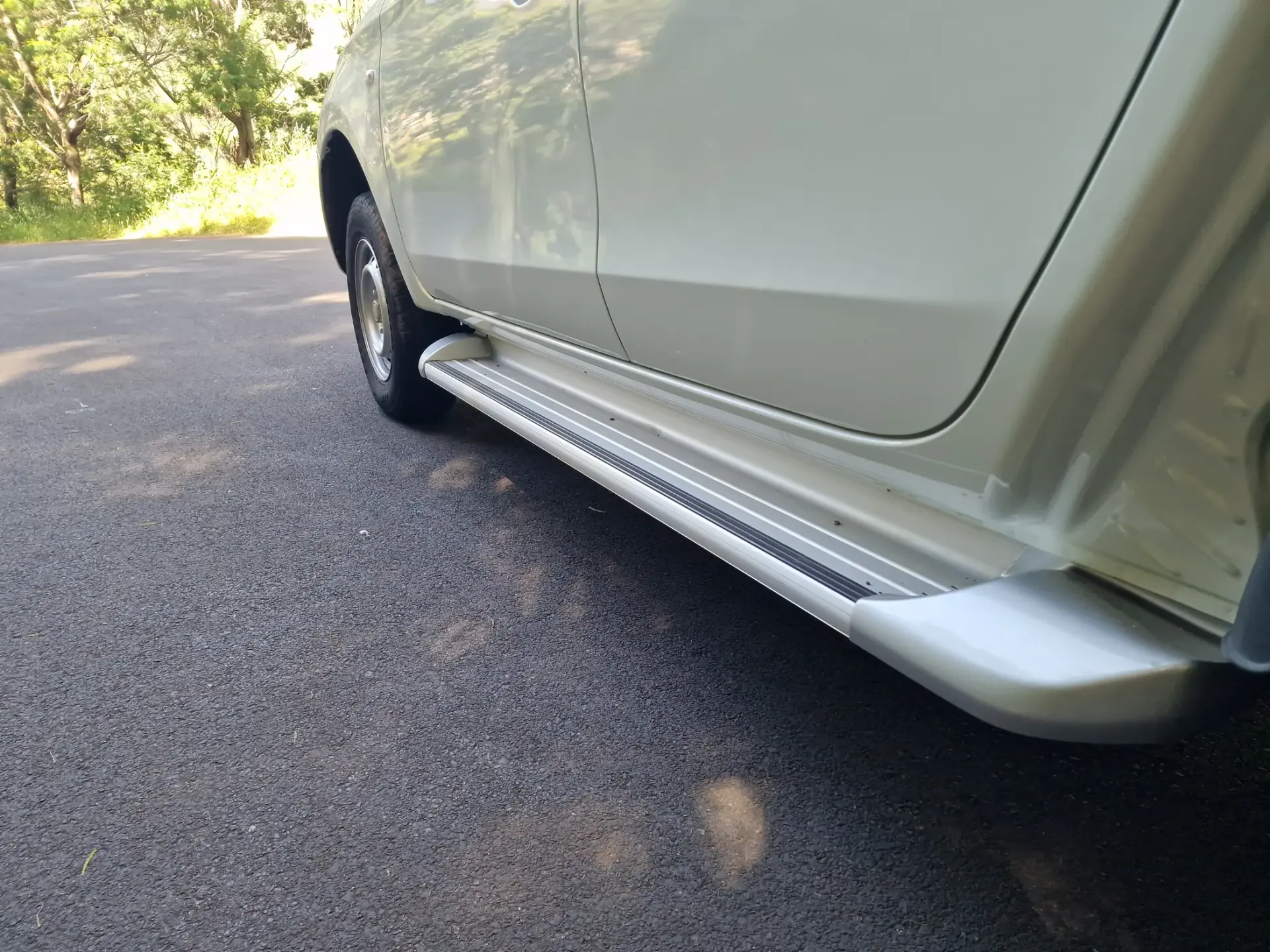 Mitsubishi L200 2.3 DI-D CD Invite 2WD 16