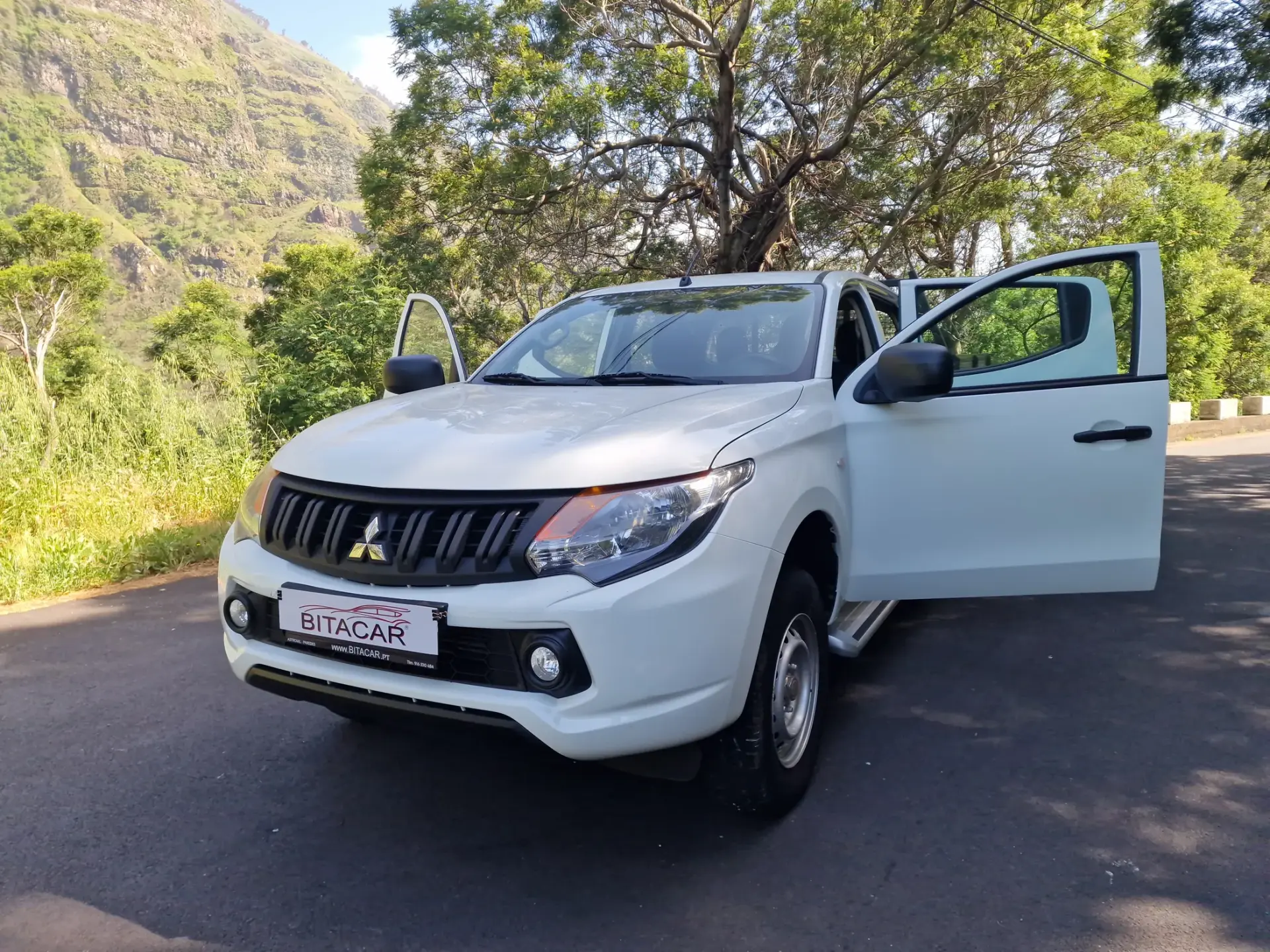 Mitsubishi L200 2.3 DI-D CD Invite 2WD 30