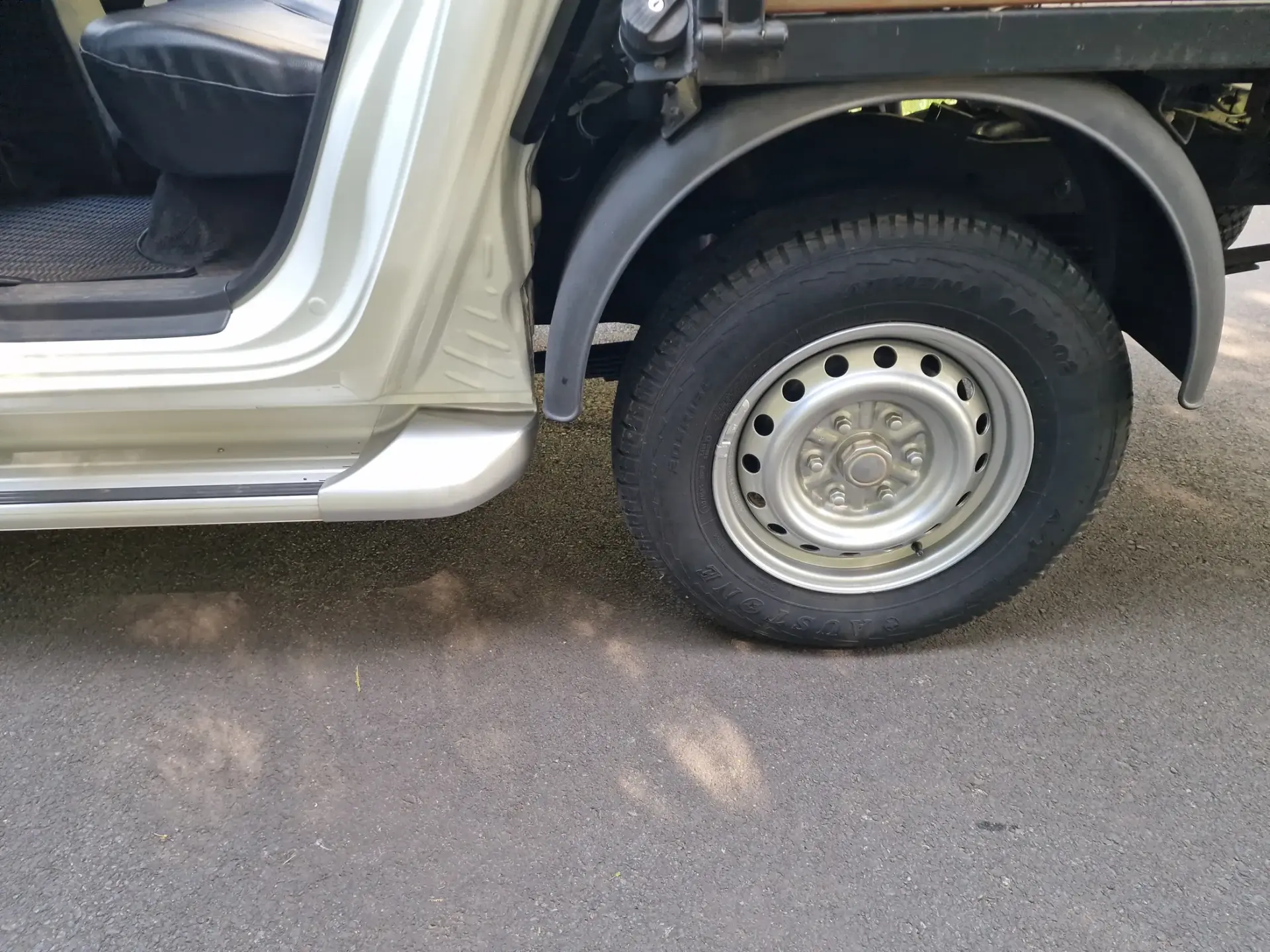 Mitsubishi L200 2.3 DI-D CD Invite 2WD 31