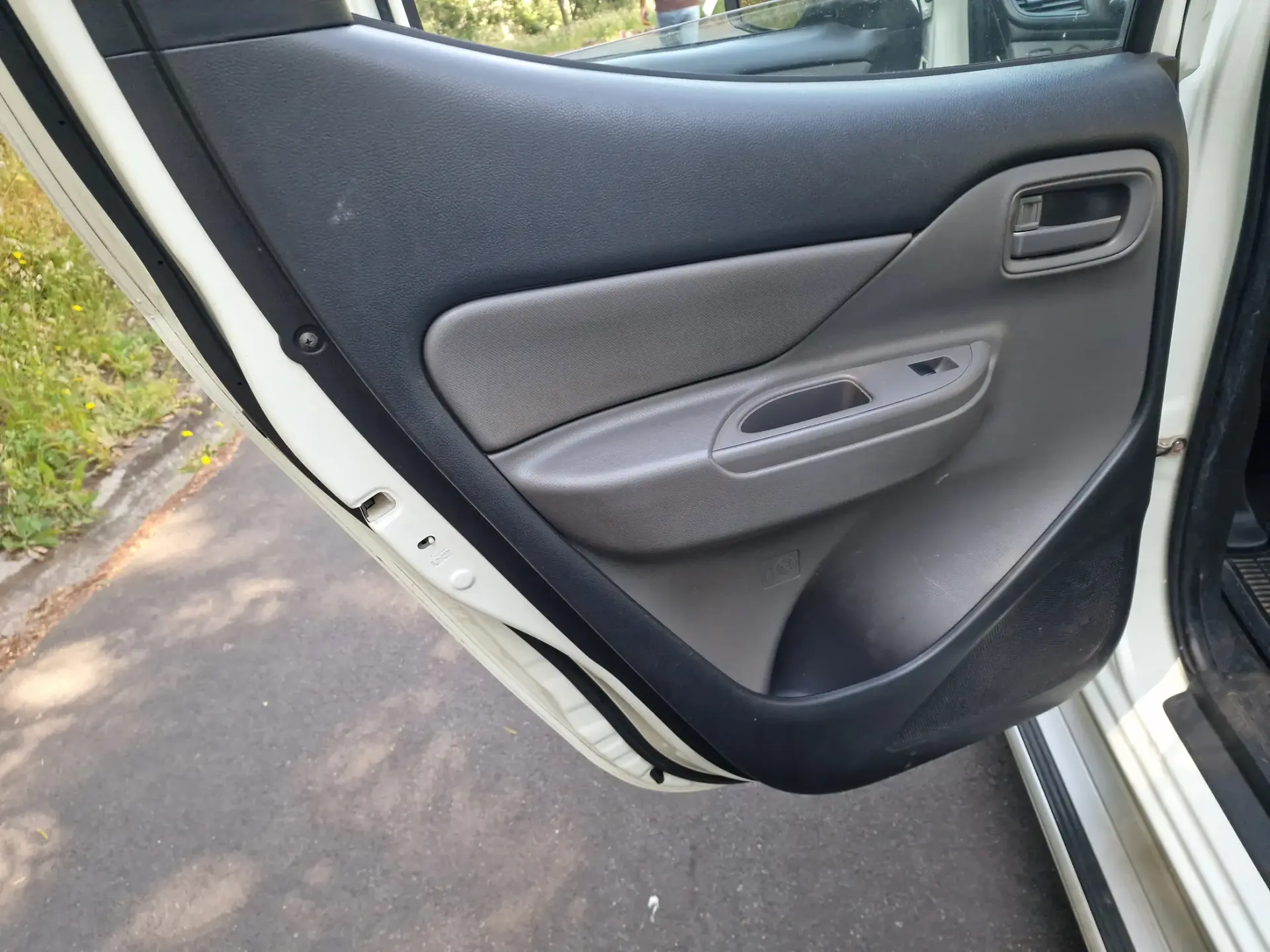 Mitsubishi L200 2.3 DI-D CD Invite 2WD 33