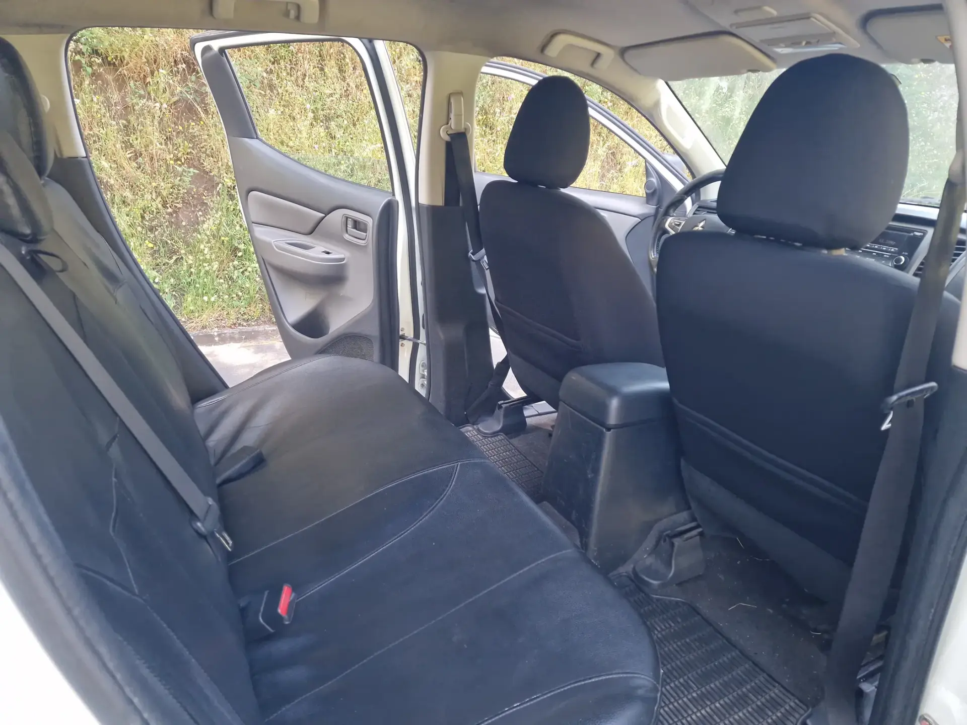 Mitsubishi L200 2.3 DI-D CD Invite 2WD 38