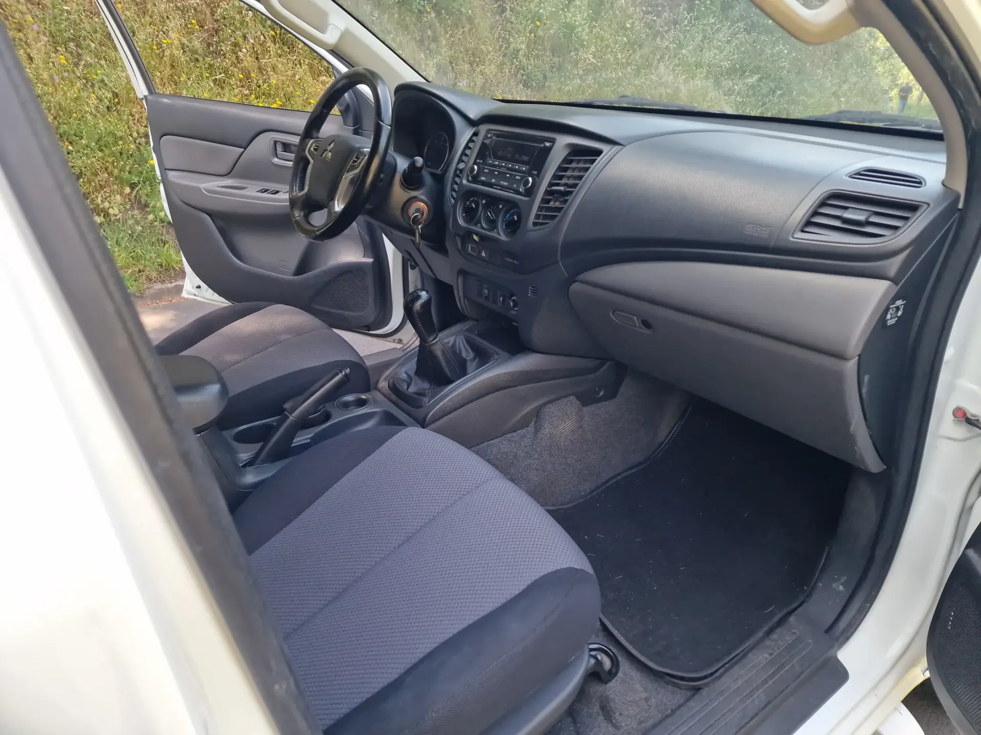 Mitsubishi L200 2.3 DI-D CD Invite 2WD 42