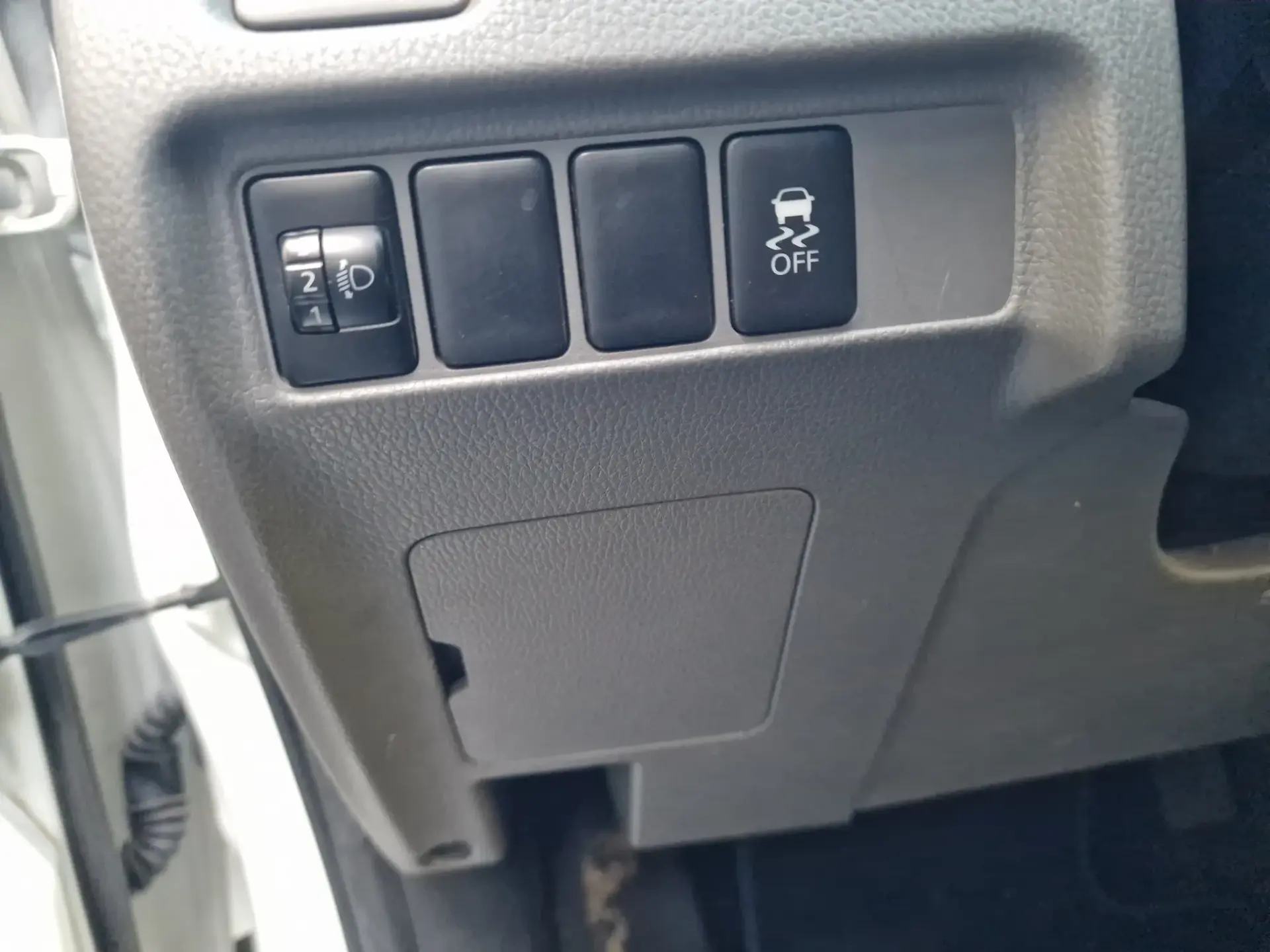 Mitsubishi L200 2.3 DI-D CD Invite 2WD 52