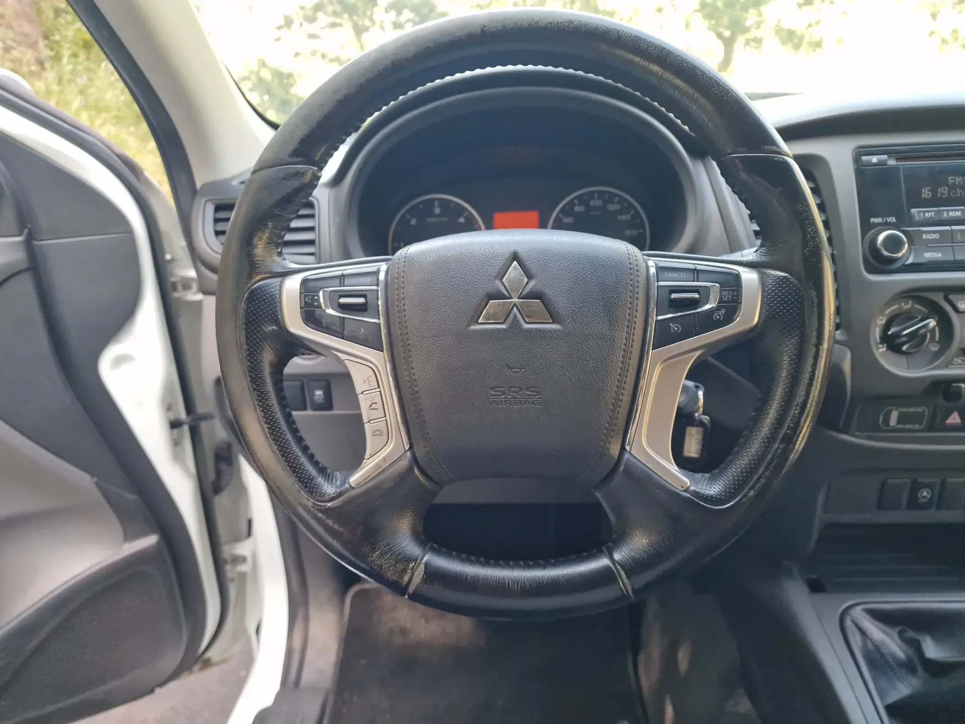 Mitsubishi L200 2.3 DI-D CD Invite 2WD 58