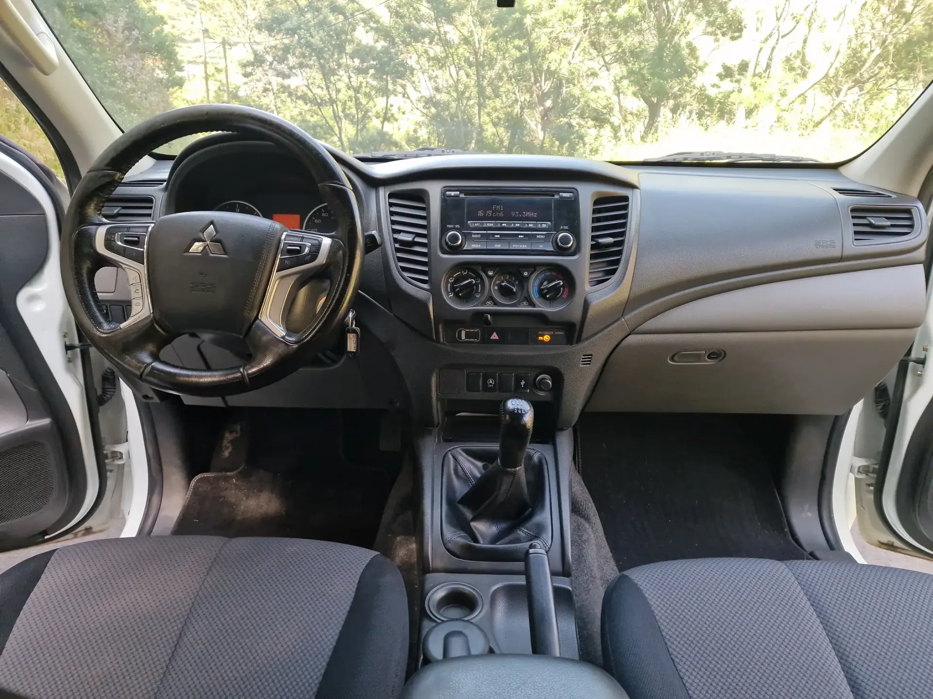 Mitsubishi L200 2.3 DI-D CD Invite 2WD 65