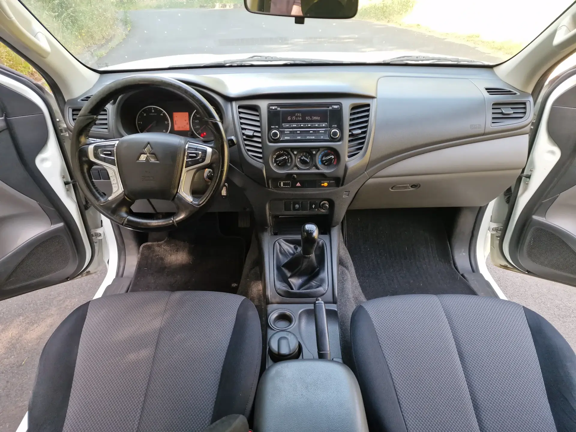 Mitsubishi L200 2.3 DI-D CD Invite 2WD 67