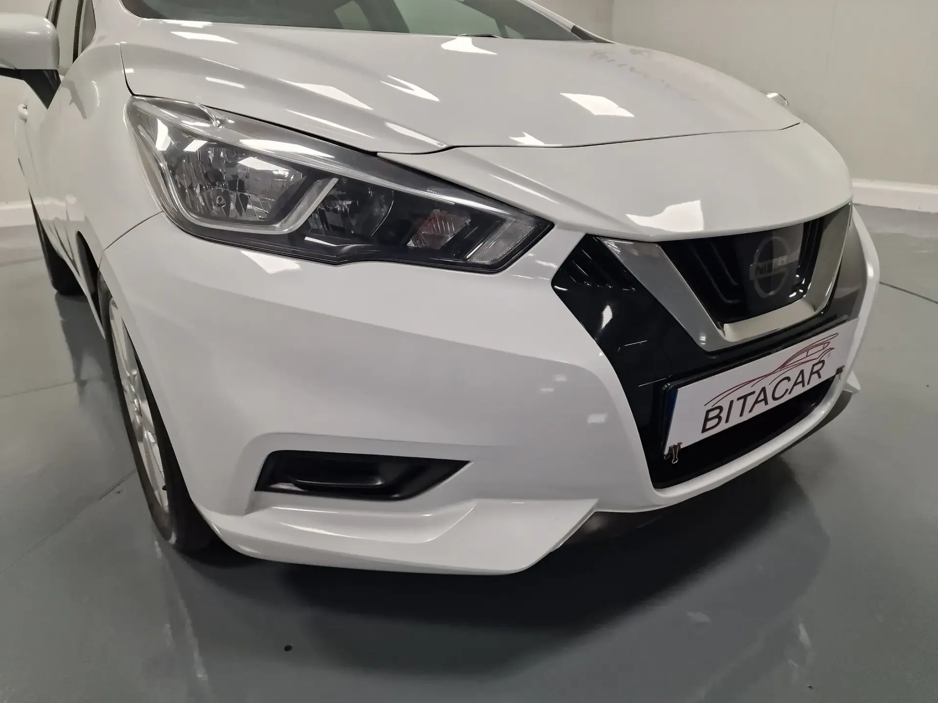 Nissan Micra 1.0 IG-T N-Connecta 6