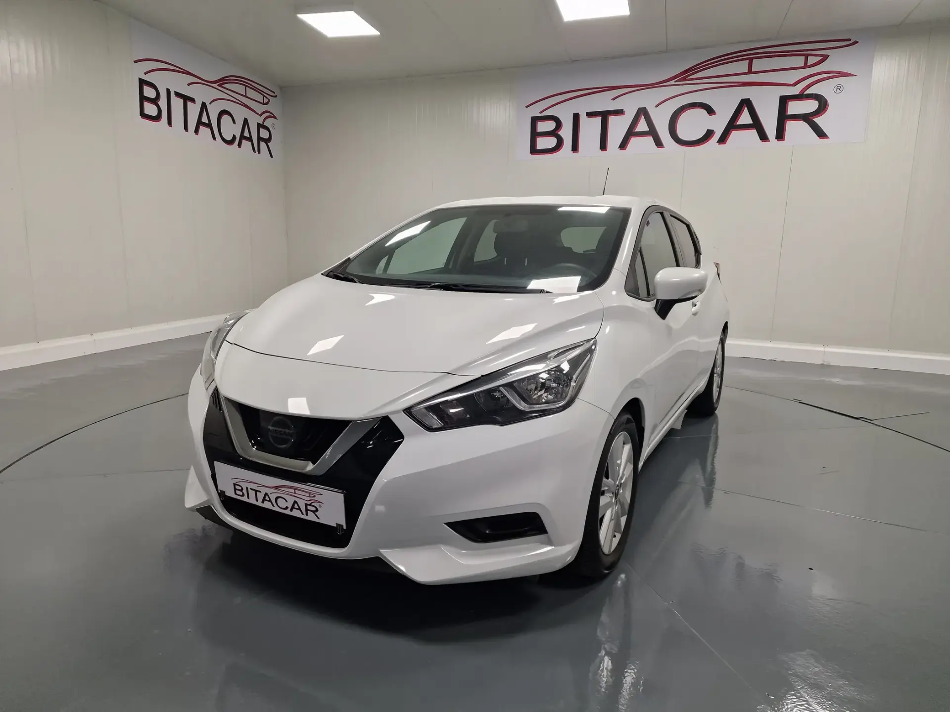Nissan Micra 1.0 IG-T N-Connecta 11