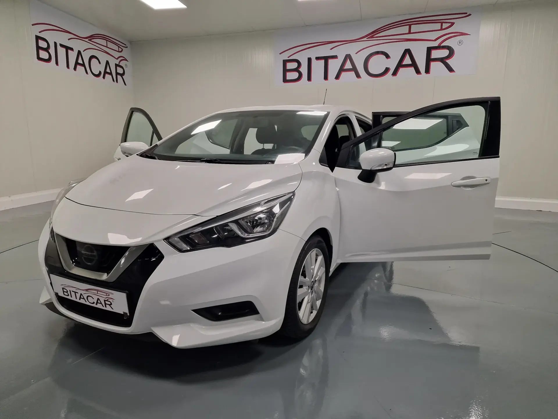 Nissan Micra 1.0 IG-T N-Connecta 27