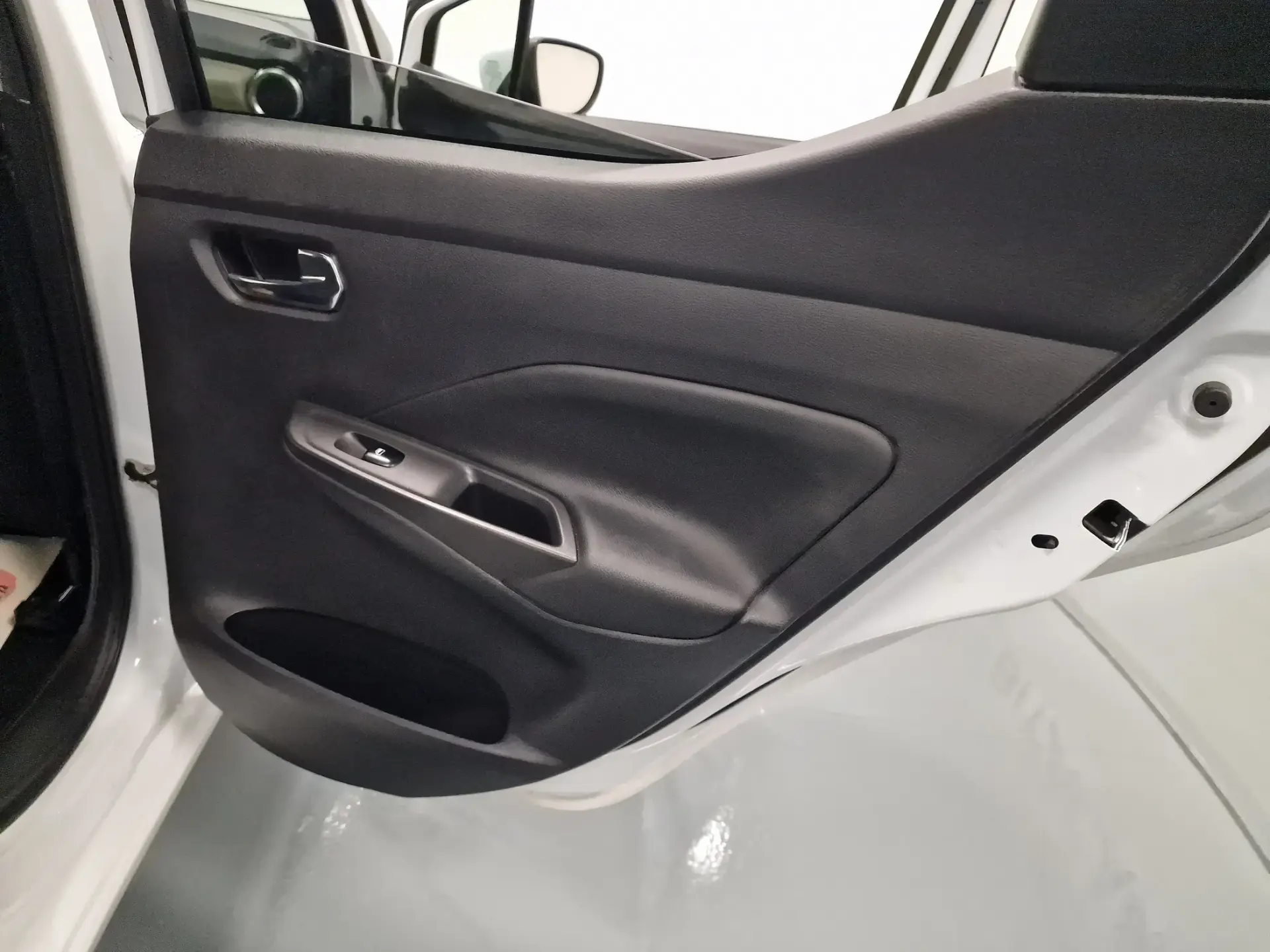 Nissan Micra 1.0 IG-T N-Connecta 47