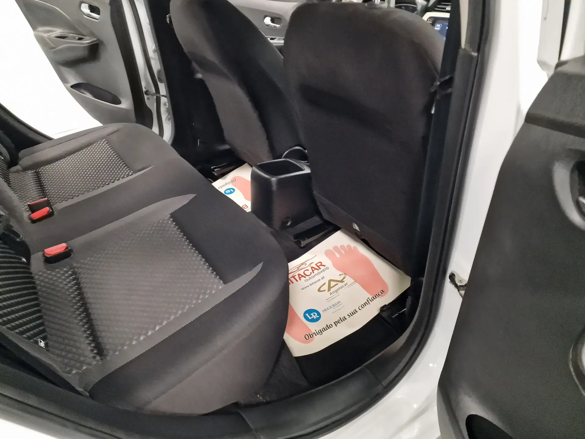 Nissan Micra 1.0 IG-T N-Connecta 48