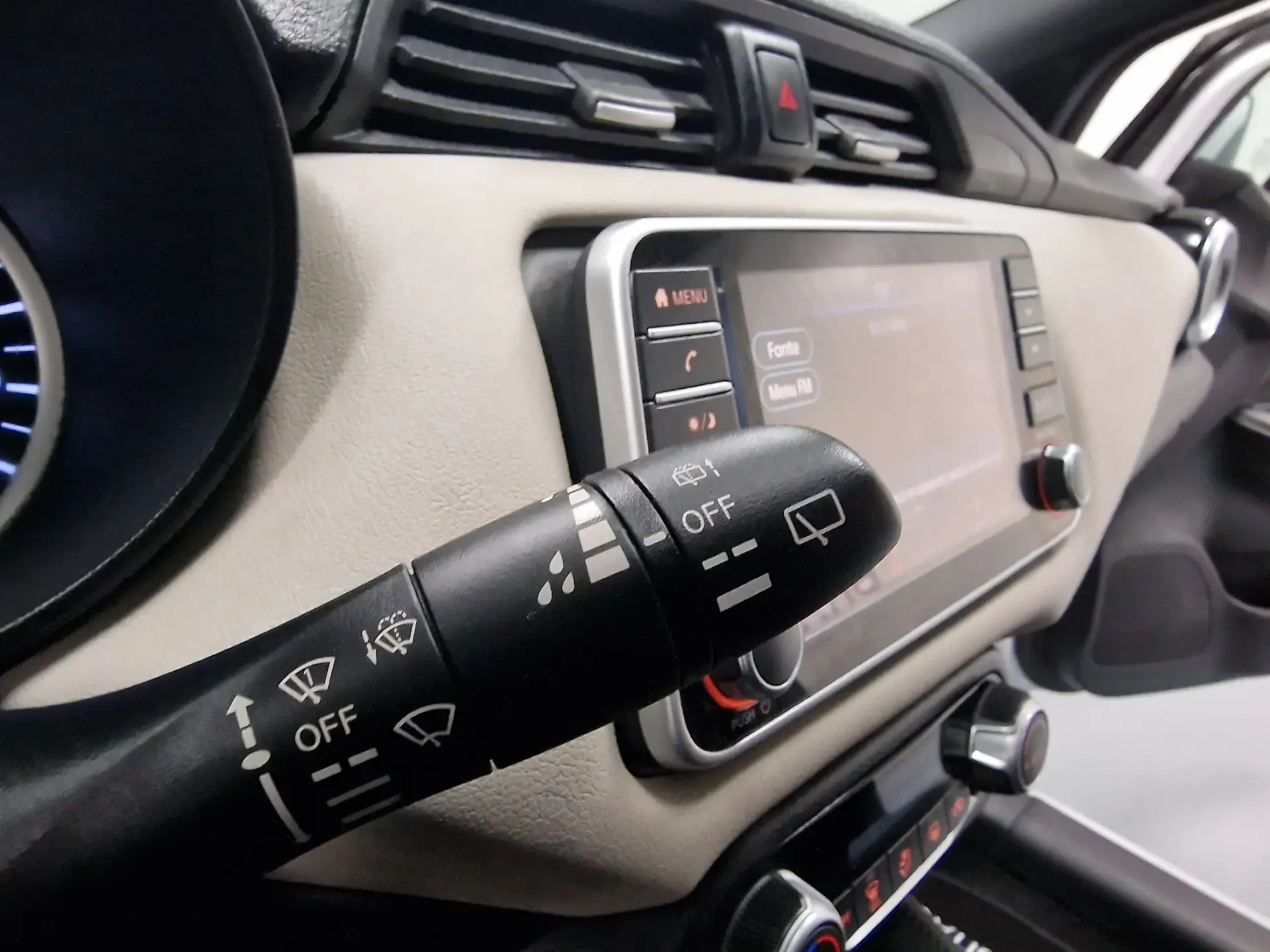 Nissan Micra 1.0 IG-T N-Connecta 67